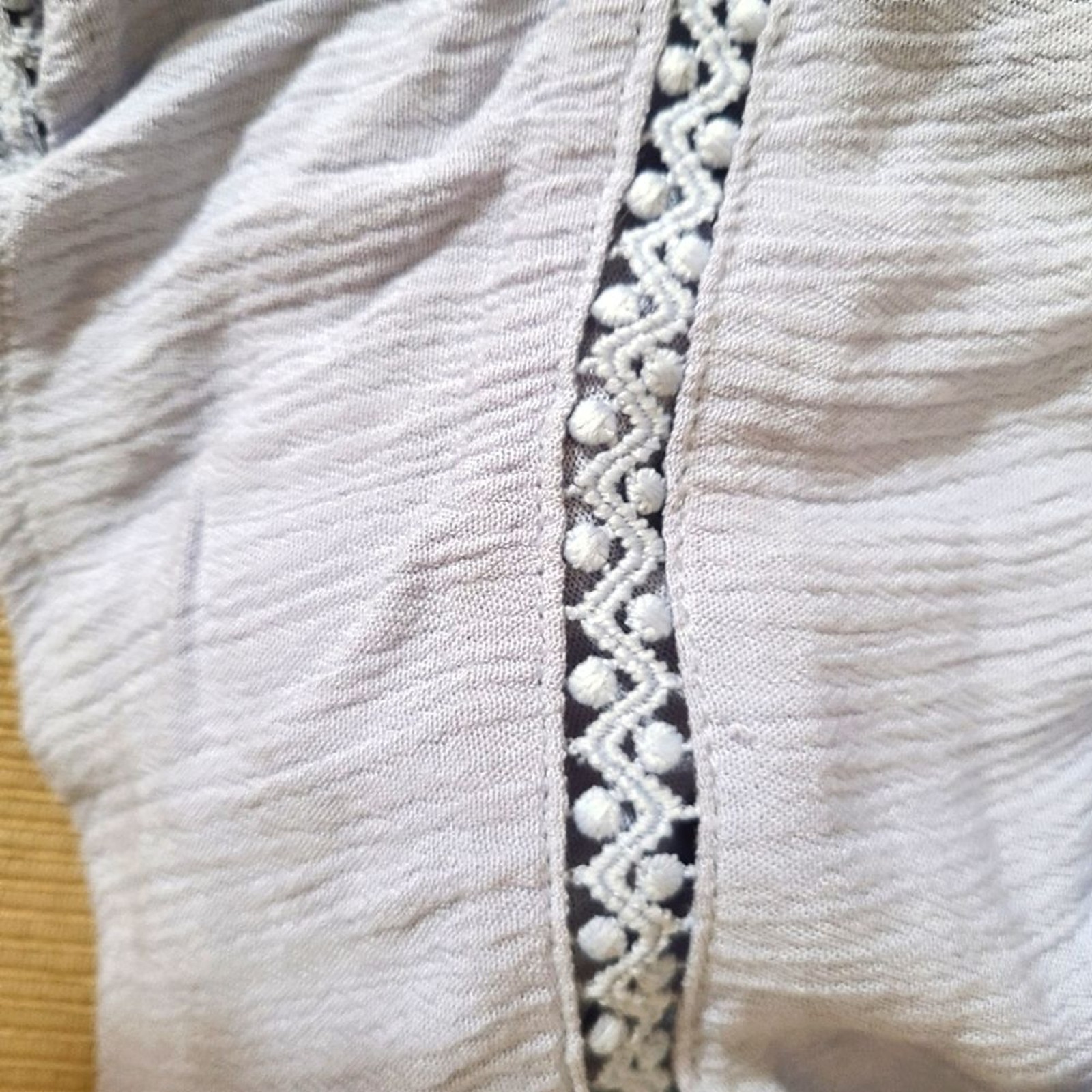 Xhilaration Size 2X Gray Crinkled Gauzy Off-The-Shoulder Ruffled Blouse Bohemian