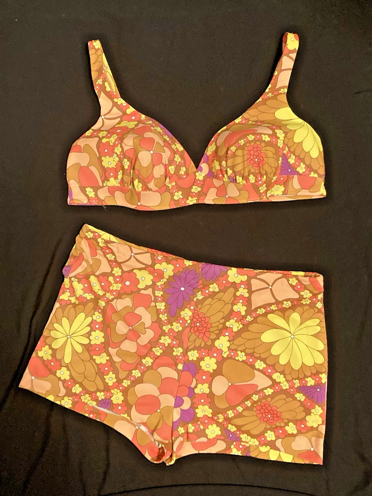 Vintage Catalina 70’s California 2 Piece Swimsuit Flower Power Mod Size 16
