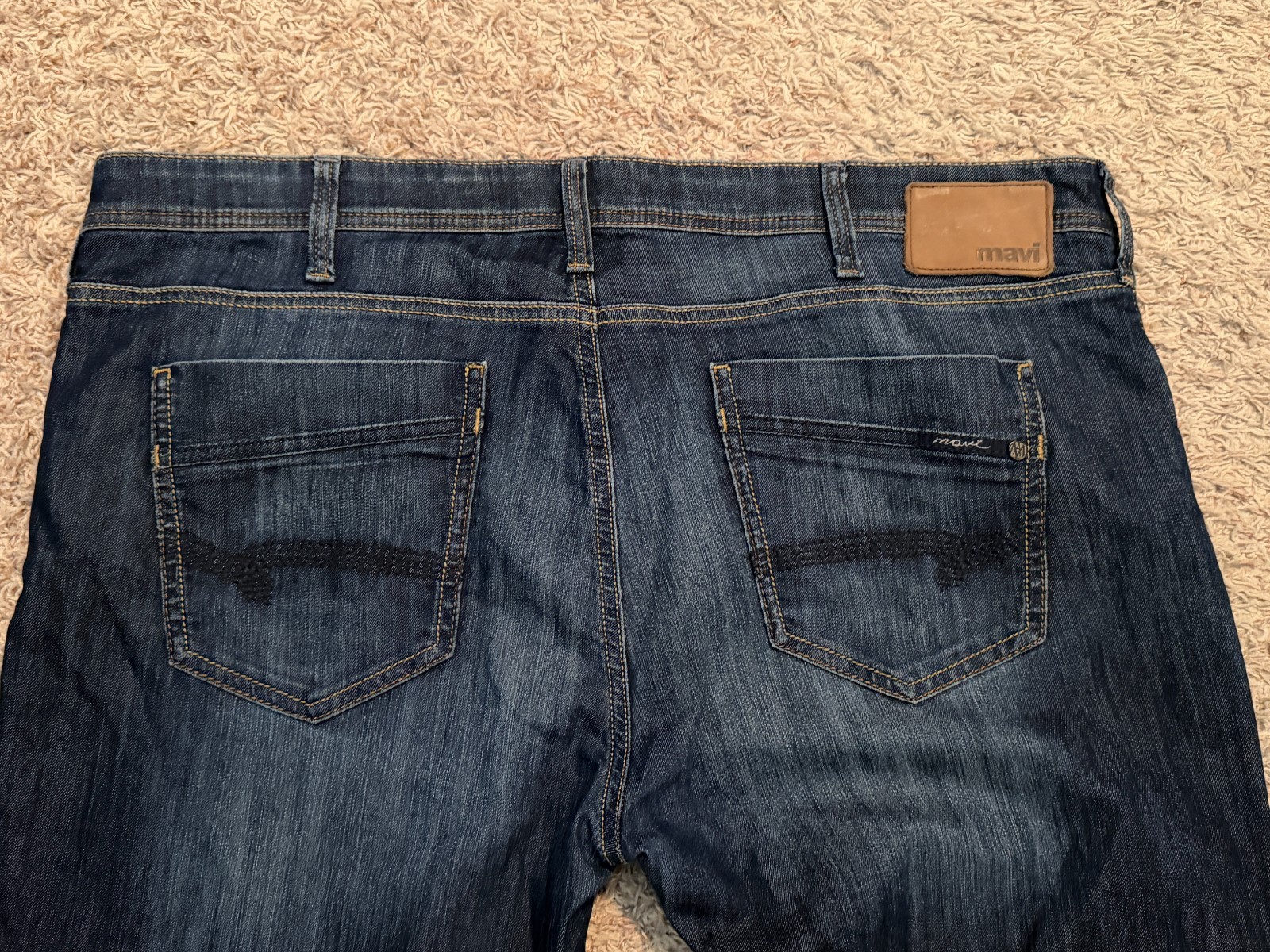 EUC MAVI Jeans – Zach Straight Leg – Mens tag=42×32 (MEASURED 42×32)