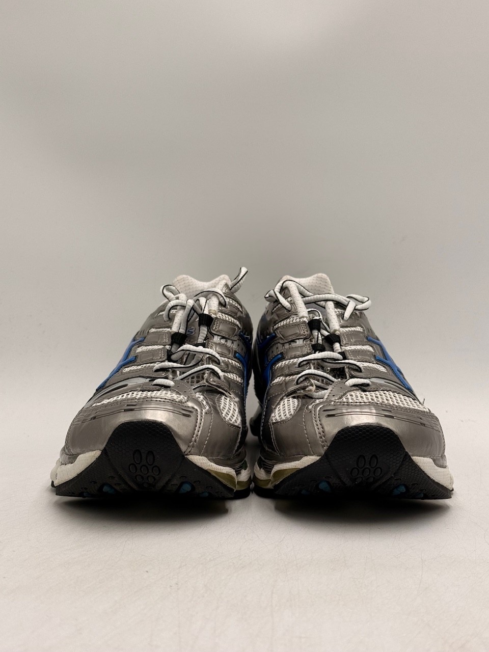 Asics GEL-KINSEI 2 Men’s NWD Vintage Running Sneaker Gray Multiple Sizes