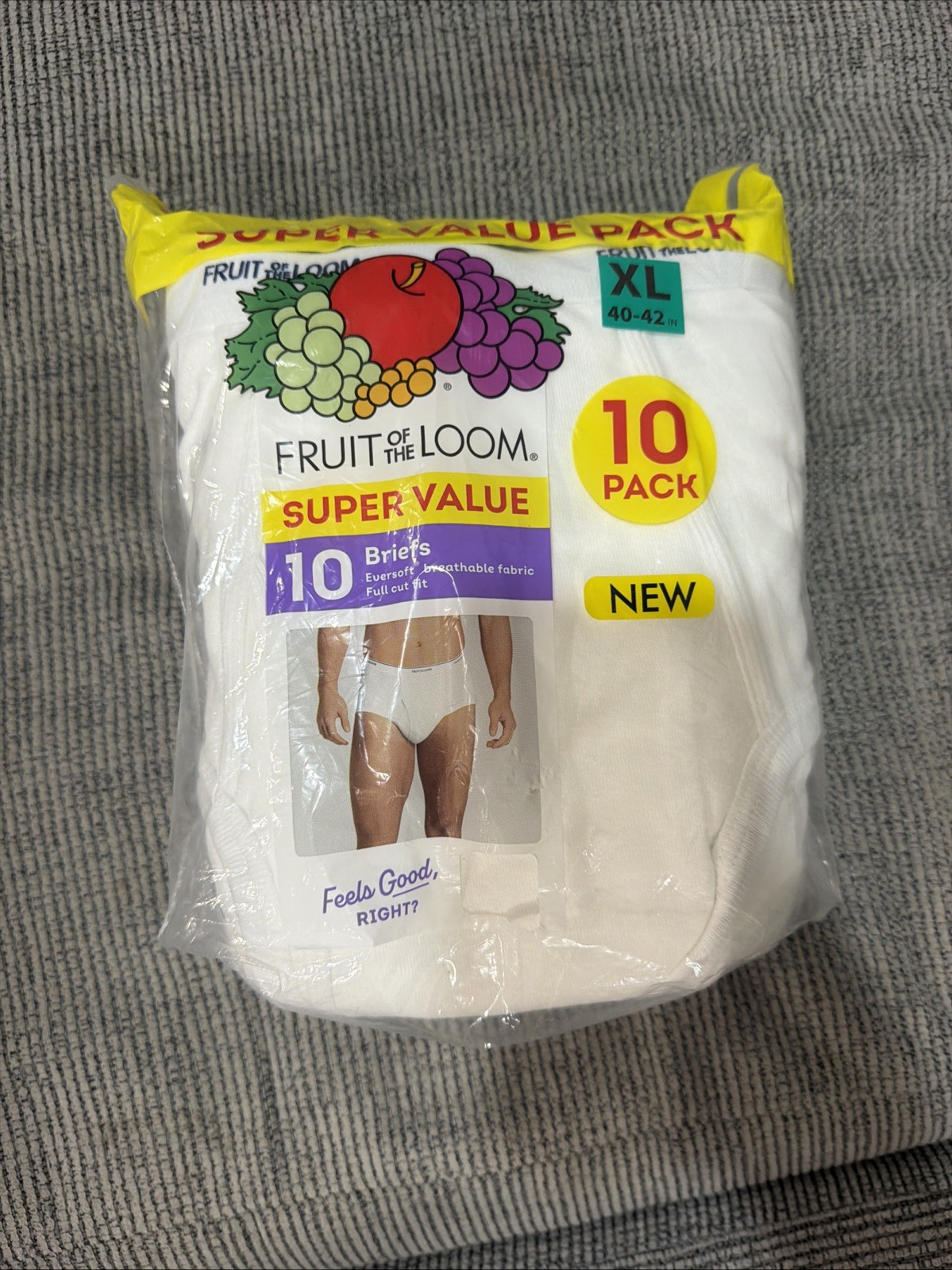 10 Pack White Extra Large XL 40-42 In Briefs Fruit of The Loom Tagless RN13765