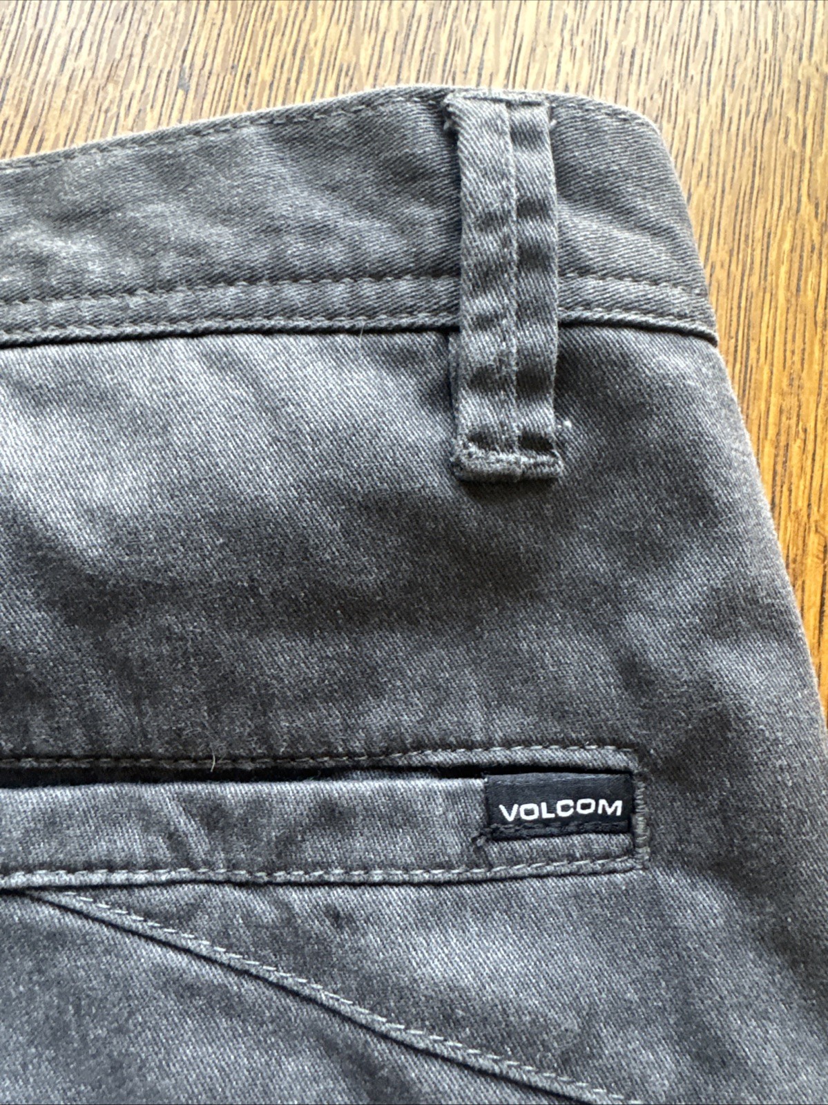 Volcom Pants Gray Flat Front Men’s Size 38×33 True to this