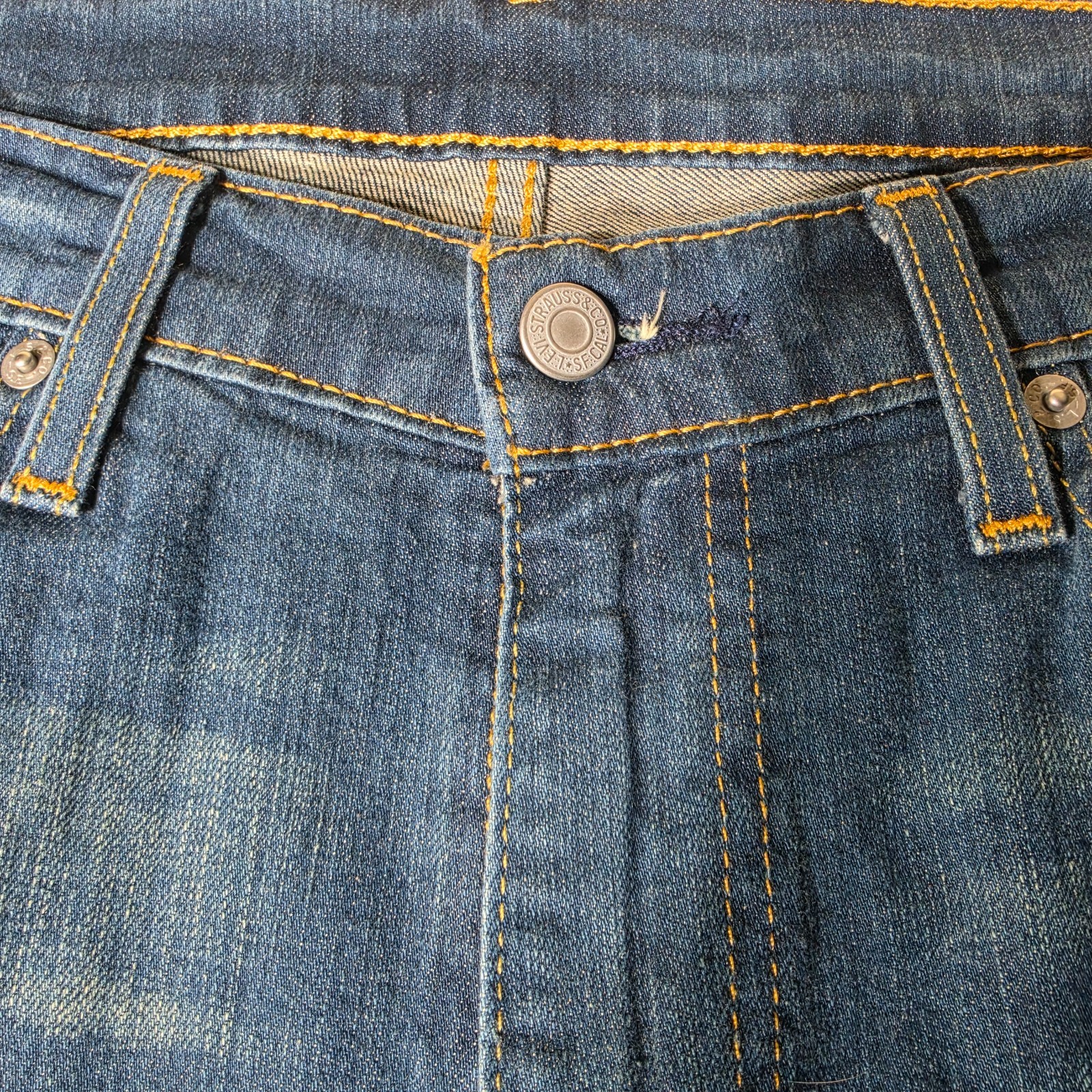Levi’s 513 Mens 34×30 Slim Straight Jeans Medium Wash Blue Stretch Denim Jean