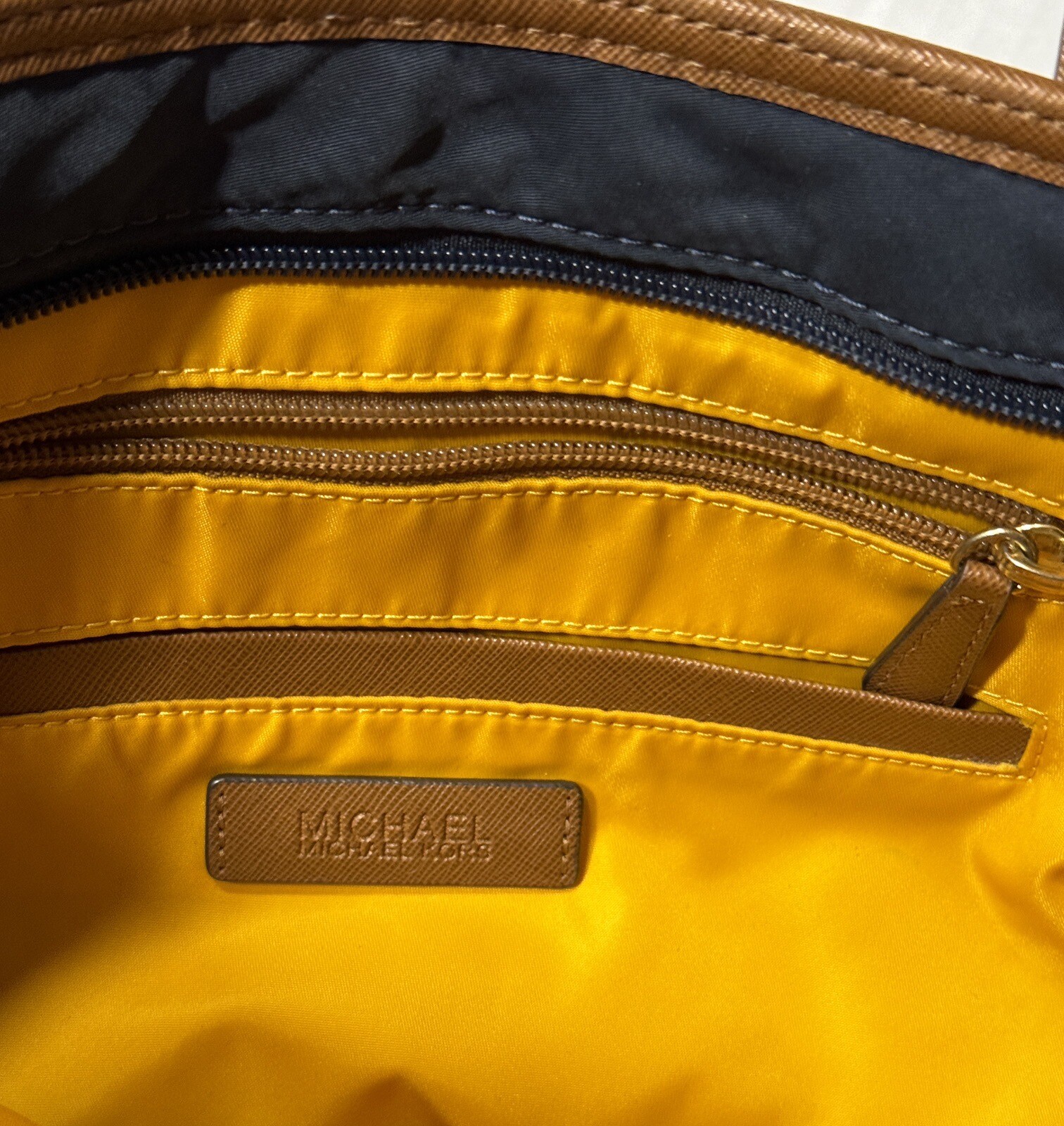 Michael Kors Purse Navy Kempton Tote Bag See Some Damage And Wear In Pictures