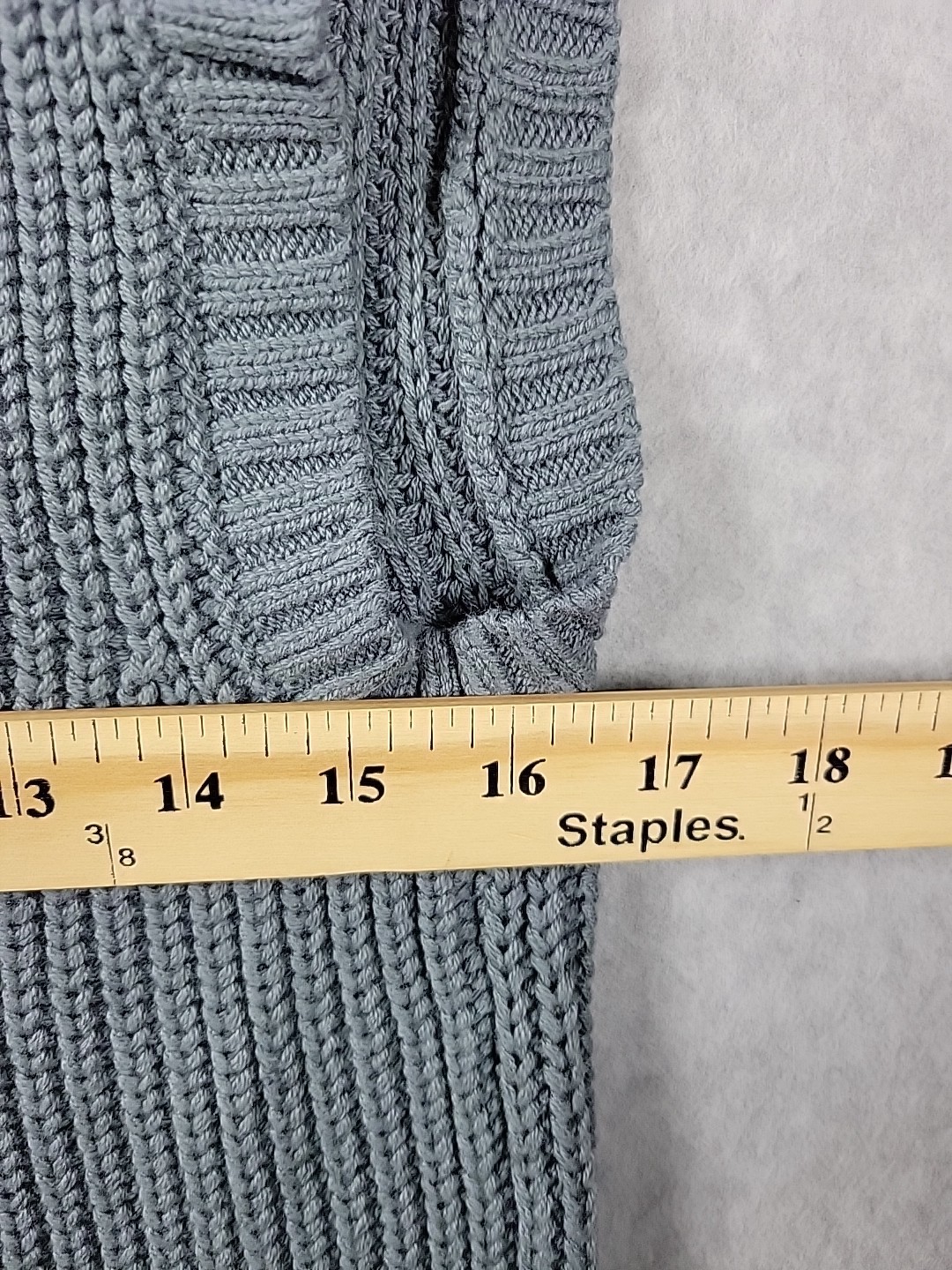 33 Degrees Gray Knit Cotton V Neck Mixed Cableknit Sweater Vest Men’s Small
