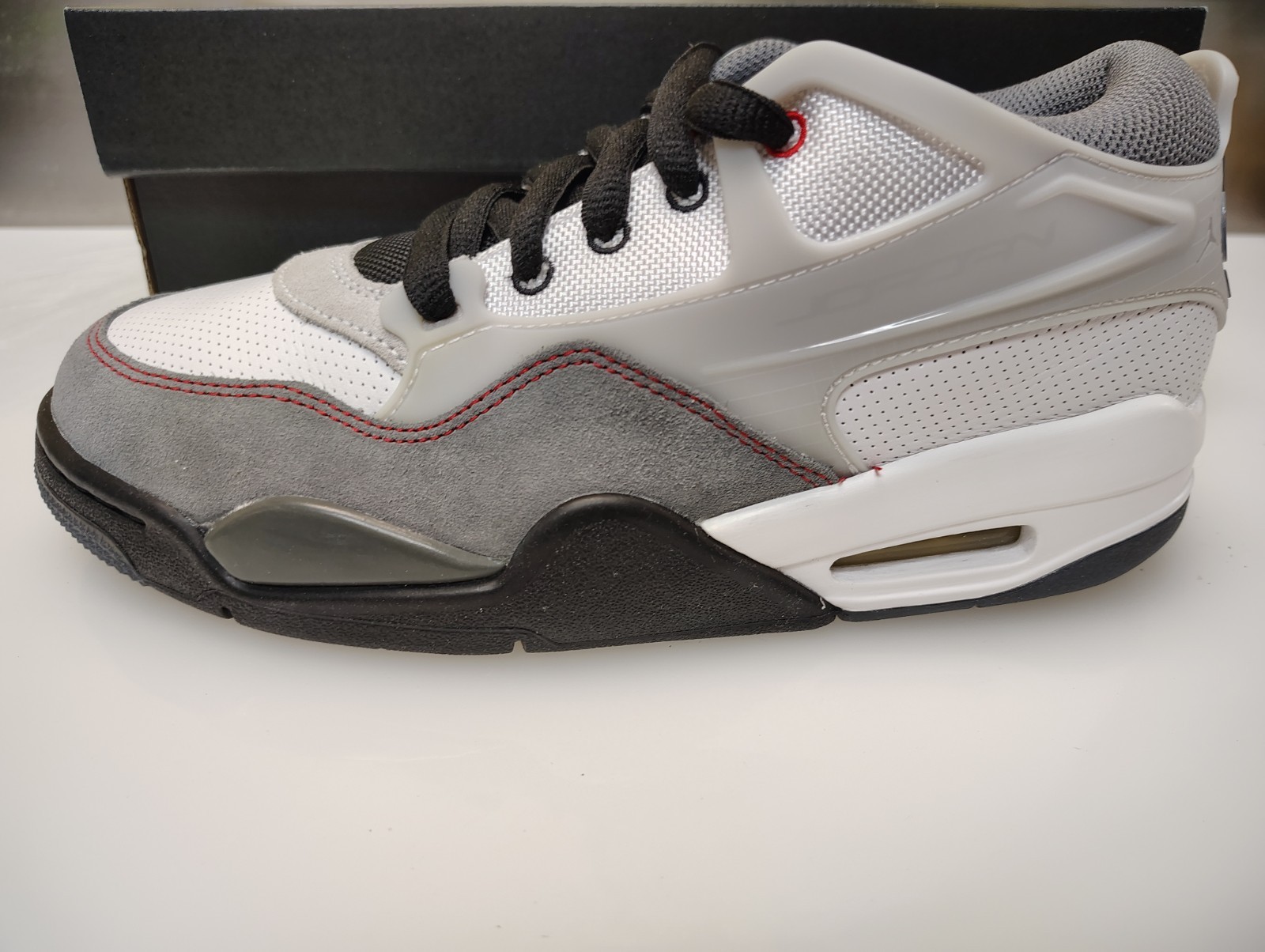 Air Jordan 4 RM White RED BLACK BLANC FUME Size 6.5Y/8W IB8051-100 New With Box