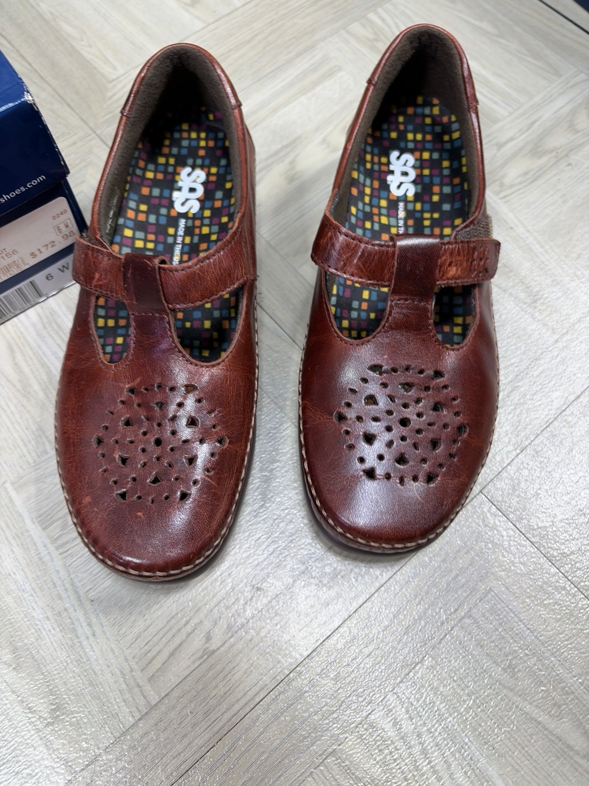 SAS Willow Roamer Walnut Brown Leather T-Strap Shoe Women 6 W USA Made Wide