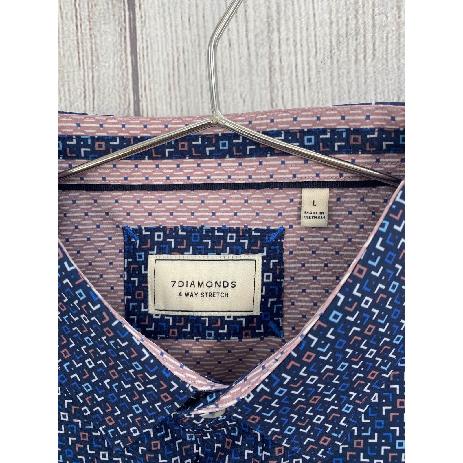 7Diamonds Shirt Mens LARGE Blue Button Down Excellent 4-Way Stretch Geometric