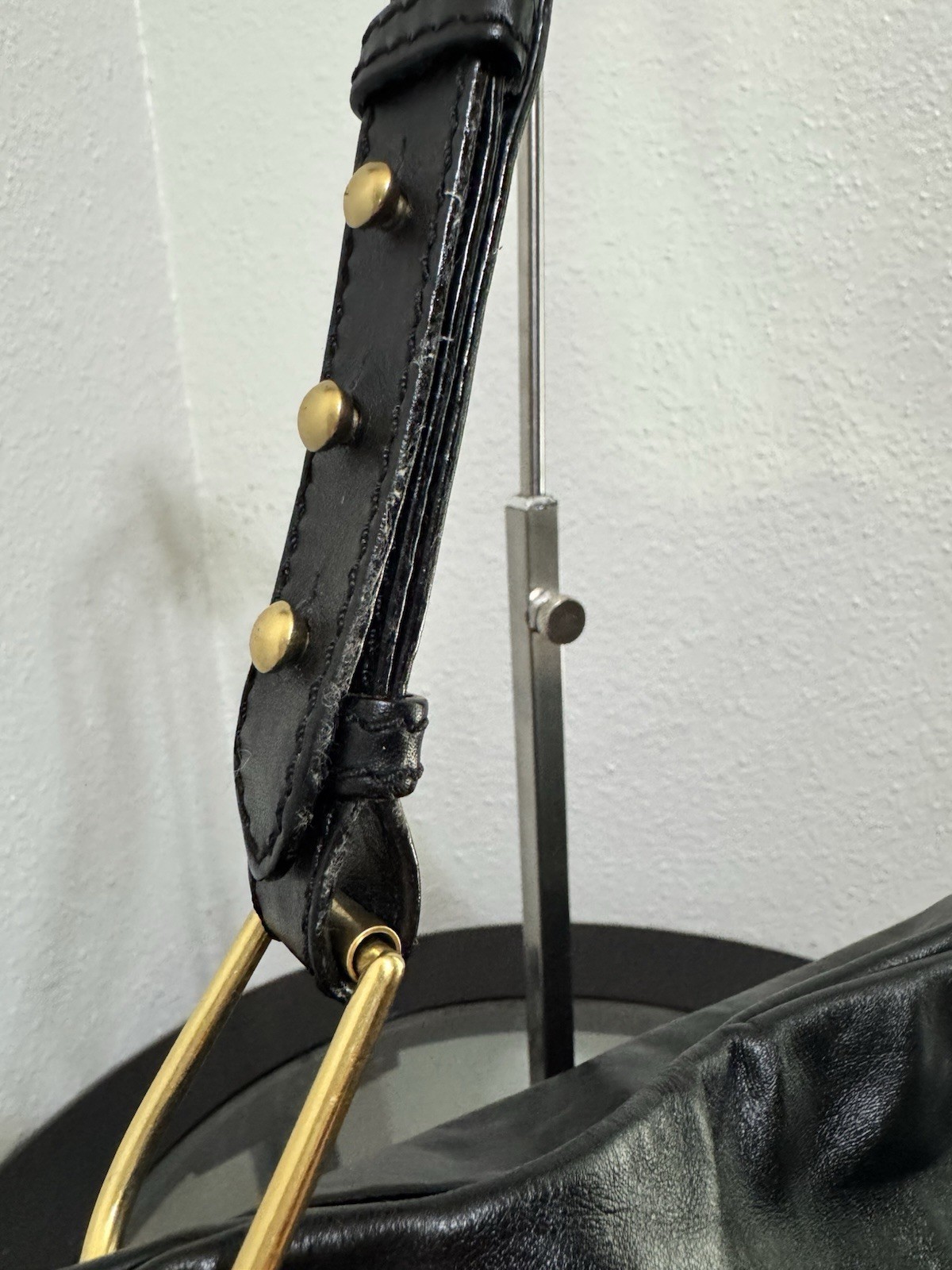 Marc Jacobs Black Quilted Shoulder Bag Hobo Turn Lock Zip Gold Hardware Charm
