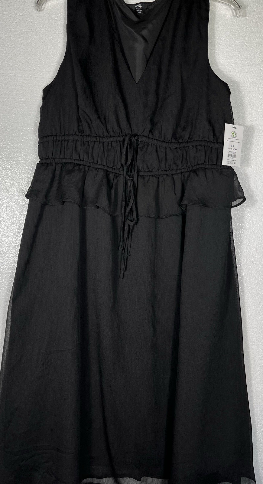 Terra & Sky Black V Neck Dress Size 1X 16W-18W )2x20W-22W)4x28W-30W length 47”￼