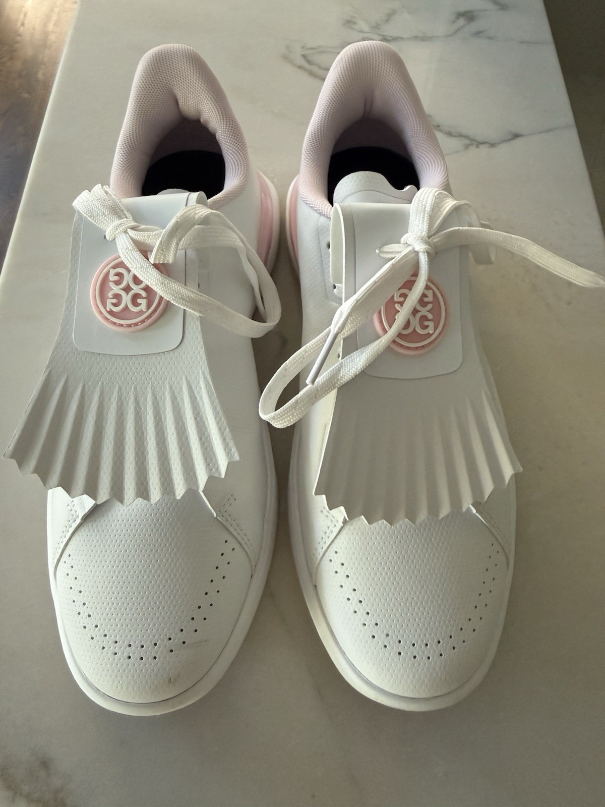 G/FORE Gallivanter Leather Golf Sneakers White/Pink Fringe Low Top Lace-Up