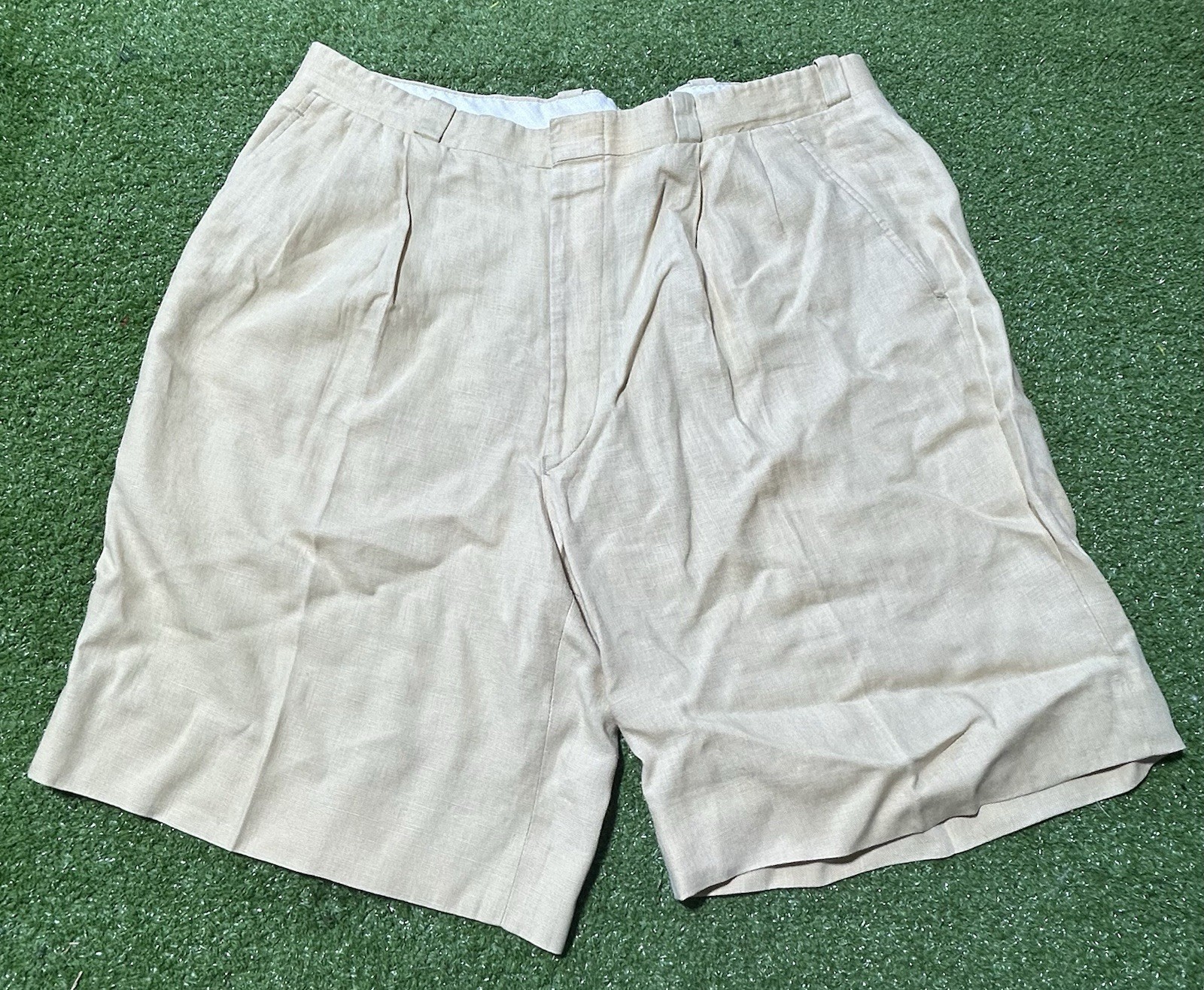 Corporate Image Beige Linen Shorts Mens Size 36 Tom James