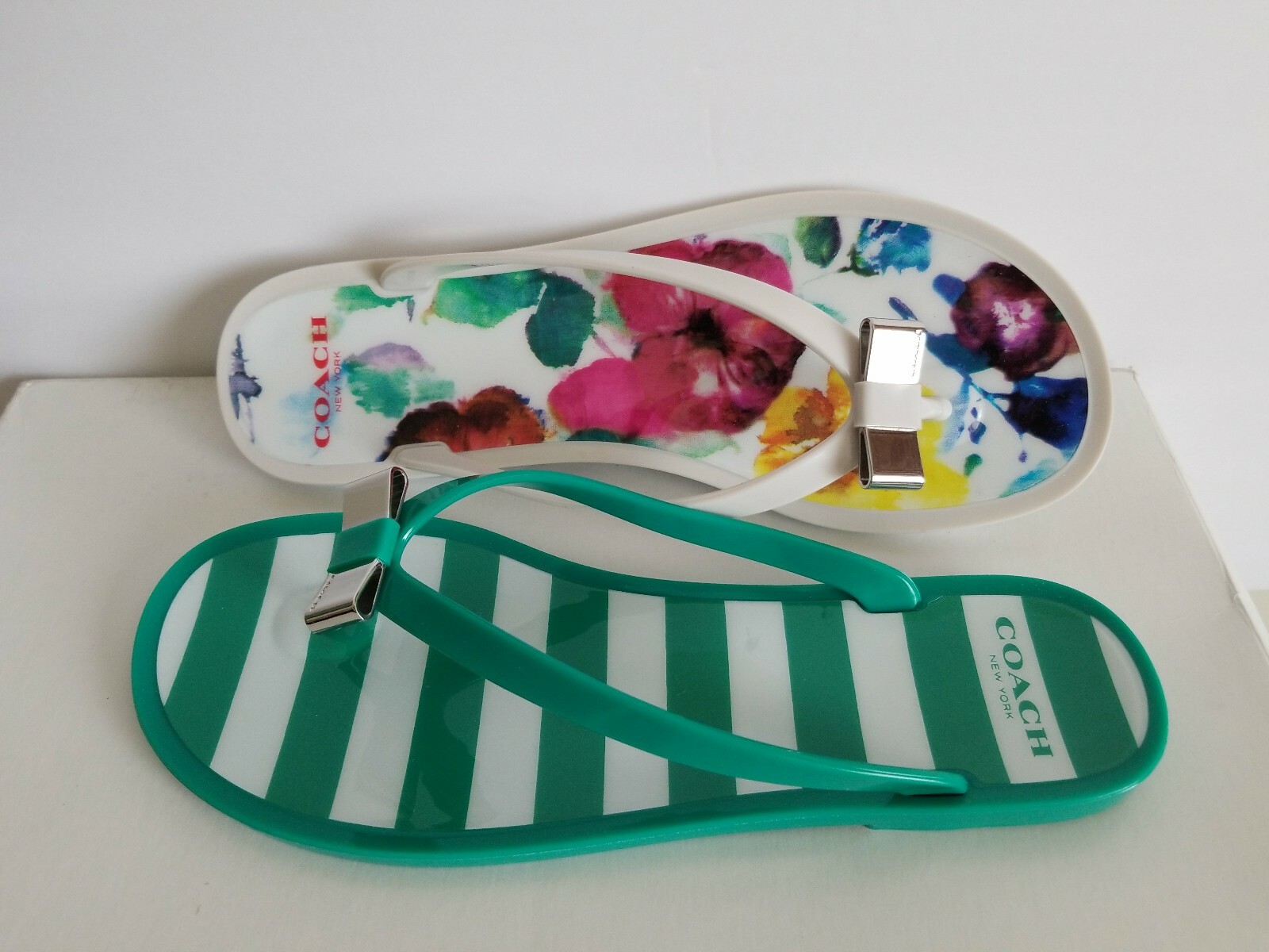 COACH LANDON ICONIC LOGO PVC JELLY BOW THONGS FLIP FLOPS SANDALS I LOVE SHOES