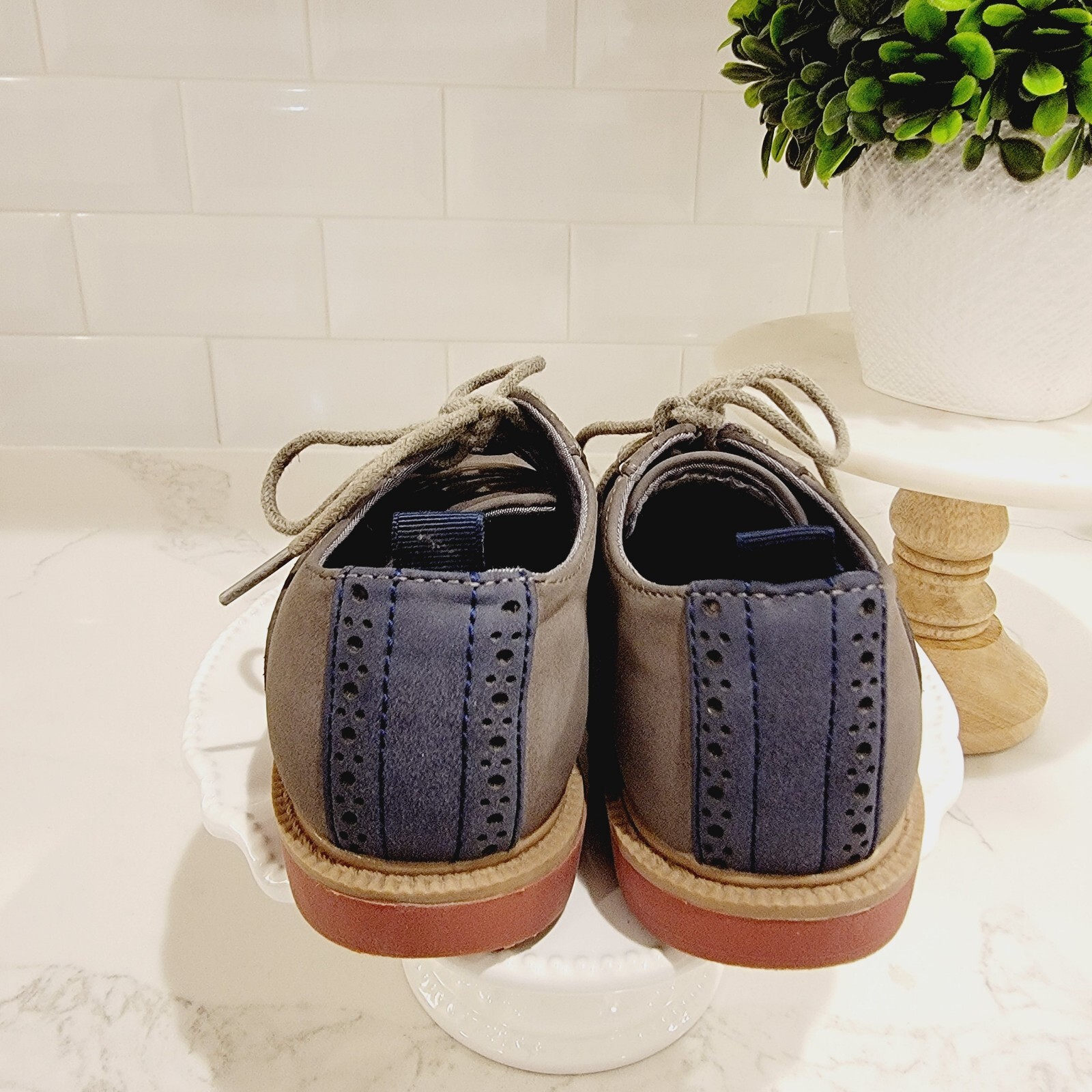 TOMMY HILFIGER Michael Pearl Boys Oxford Grey Lace Up Shoes Size 12