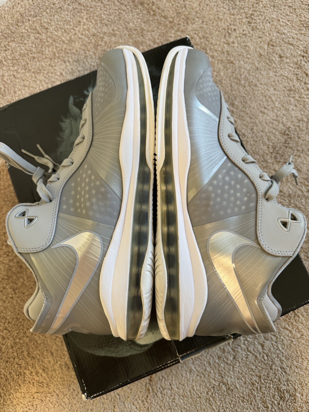 LEBRON 8 V2 LOW WOLF GREY SIZE 13 NIKE VIII PE 2011 GRAY 9 10 X 12 15 17 19 20