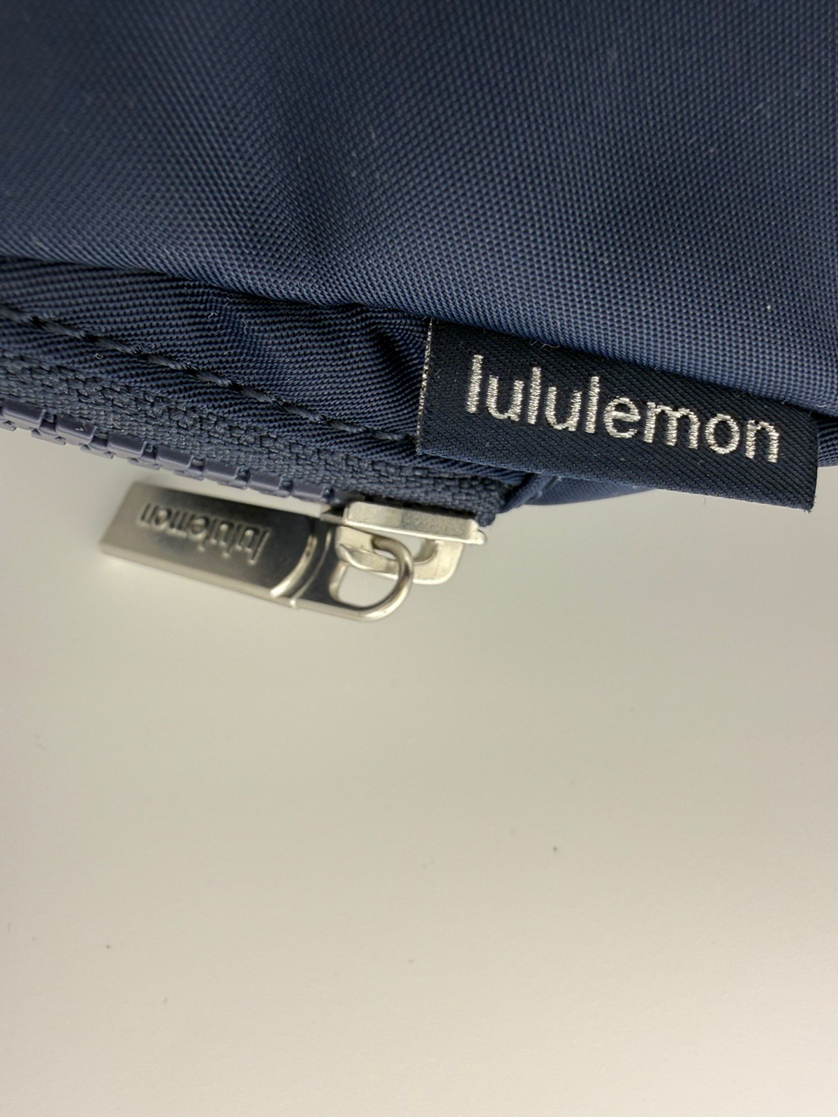 Lululemon Everywhere Belt Bag Club Blue Silver