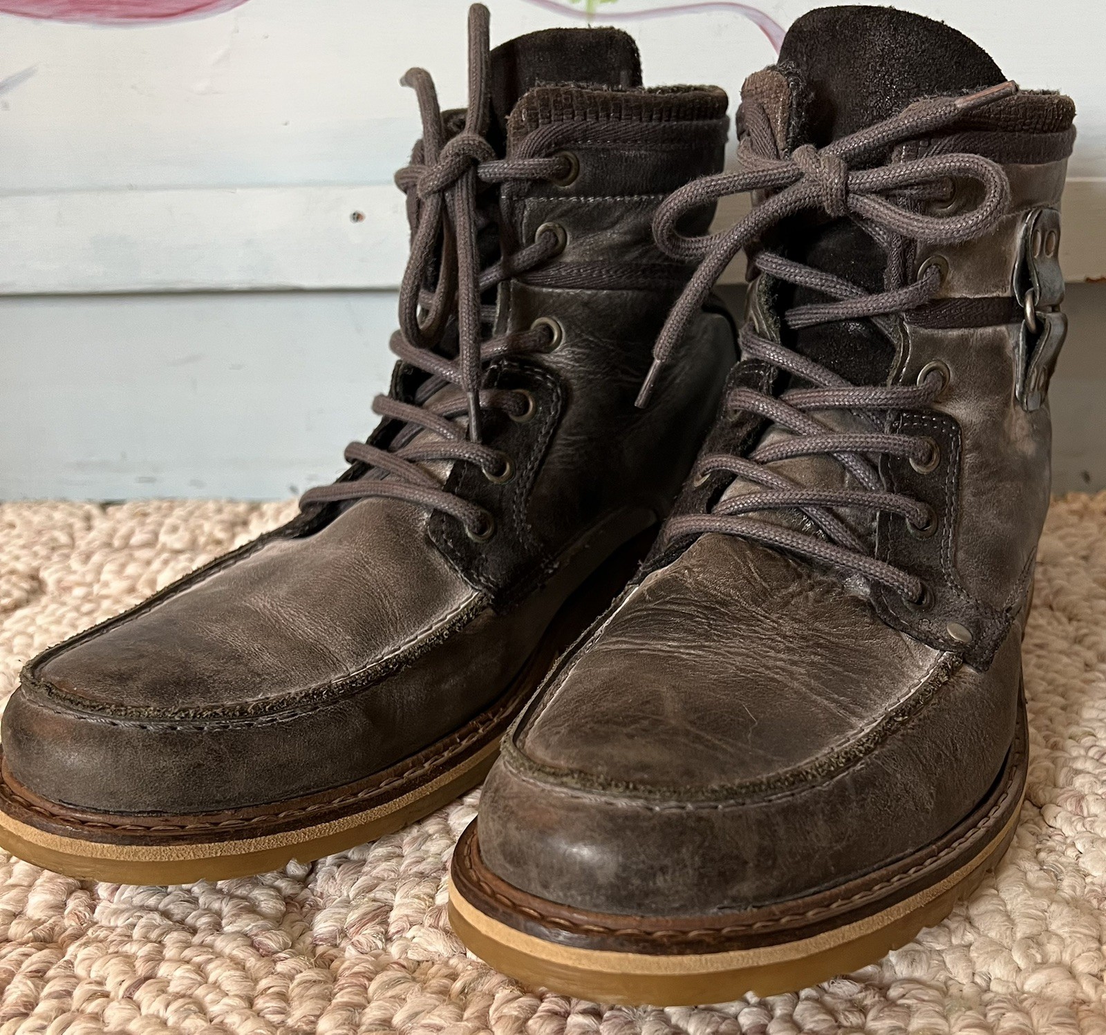 Steve Madden Mens Art Name New Guy Gray Leather Boots Sz US 11 EUR 44 Distressed