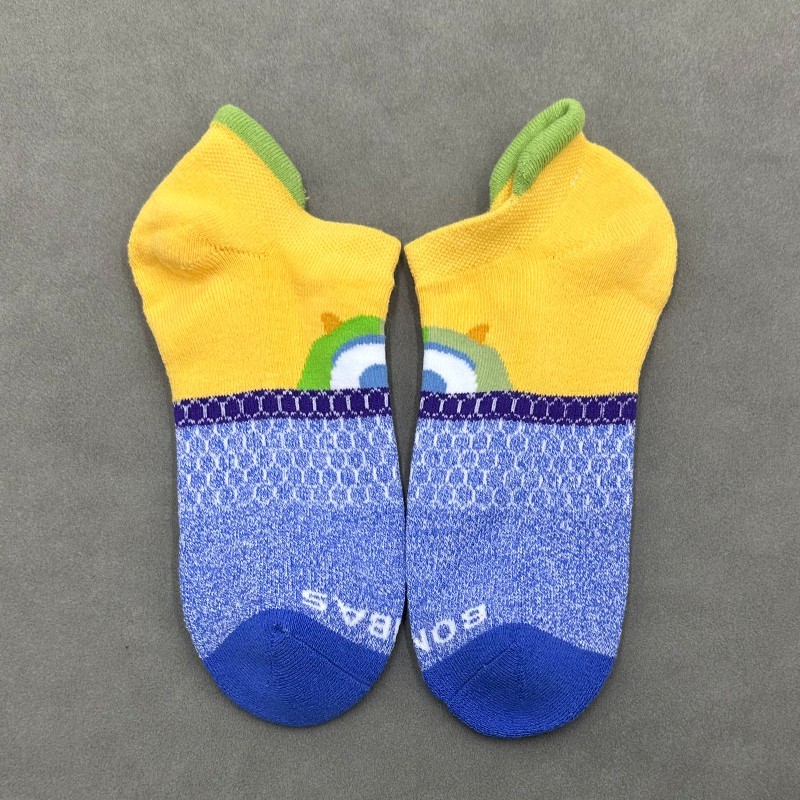 4 Pairs Women’s Honeycomb Solid Ankle Socks 4 Colors Mix Size Med BOMBAS NEW
