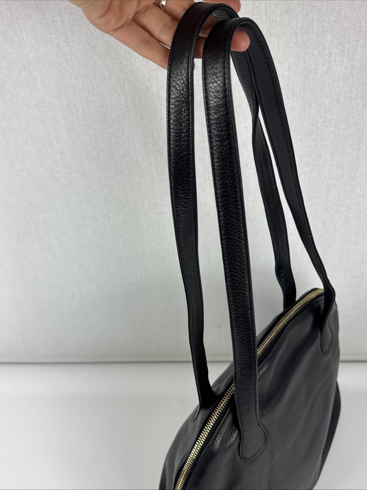Comtesse When Angels Travel Kelly Bag 14.5″ X 11″ Black
