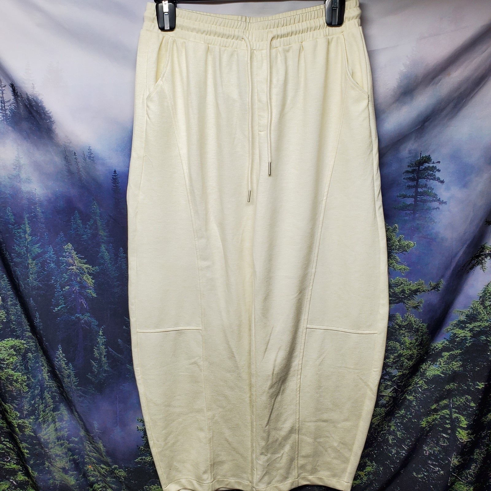 NEW Davi & Dani Dutch Girl Womens Size Large Wide Loose Sweatpants