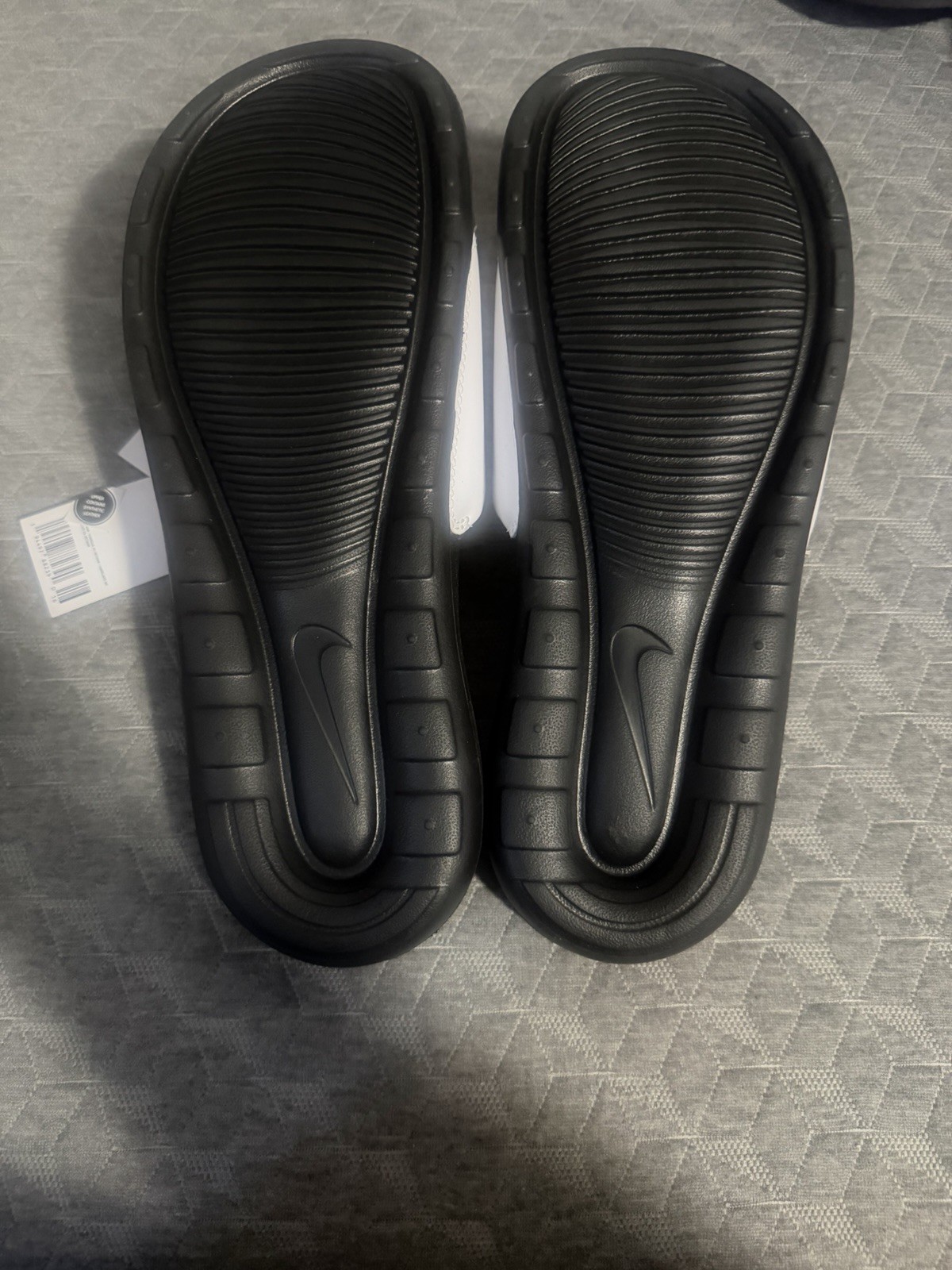 Nike Victori One Slide Sandals Black White Men’s Size 10 Comfort Logo