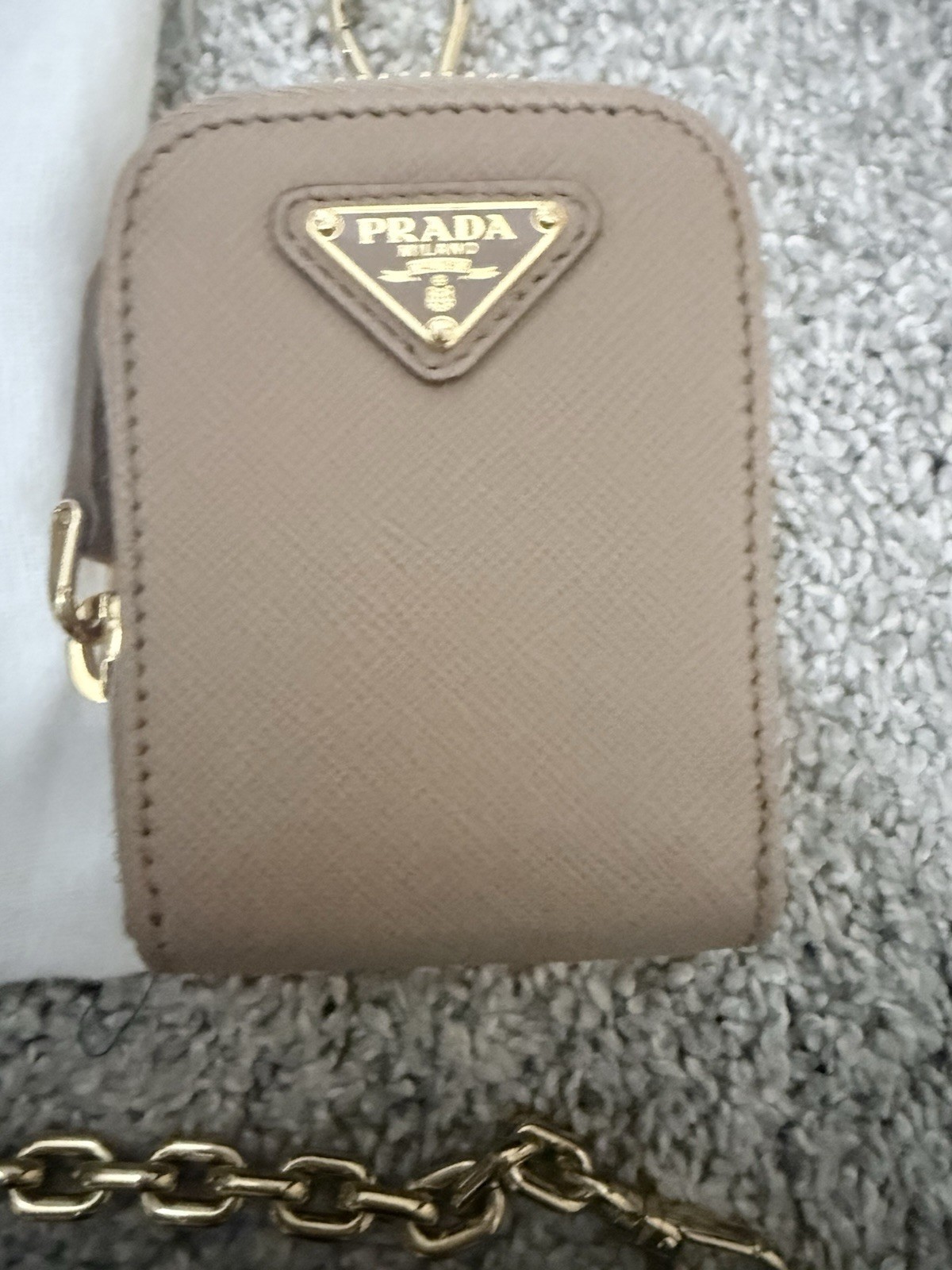 PRADA Re-Edition 2005