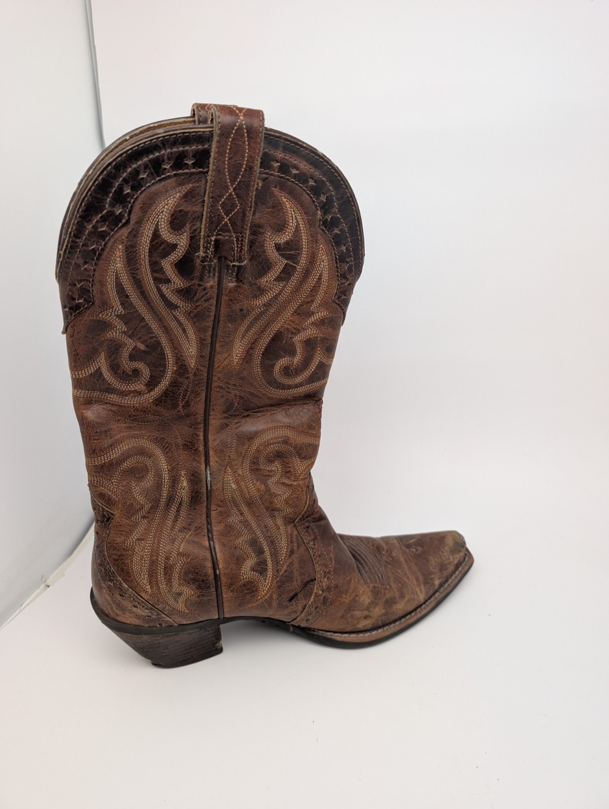 Ariat WOMEN’S 7 B Heritage Western Regular Toe Boot Caramel Model #10005908 LOOK