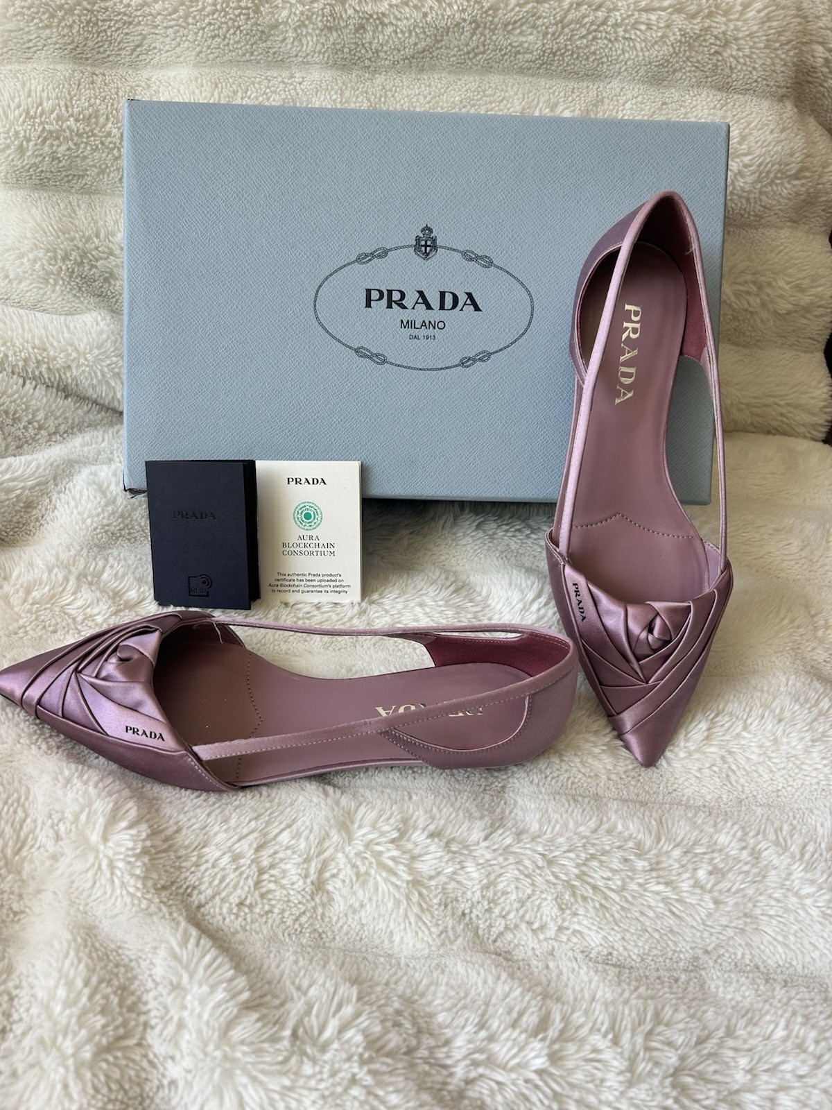 PRADA NEW WITH BOX TAGS Lilac Satin flats 37.5