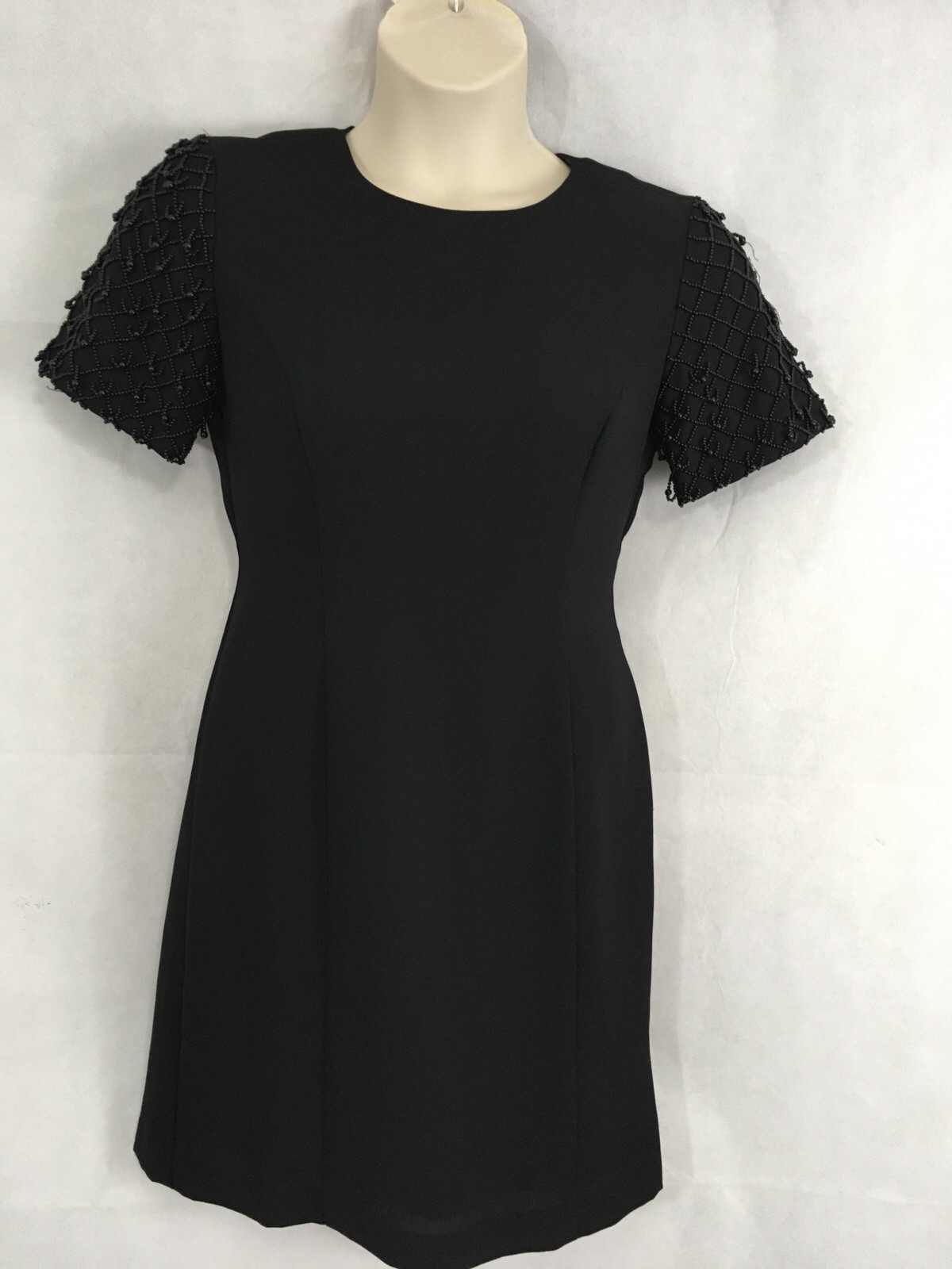 JESSICA HOWARD Petite Woman’s Beaded Little Black Dress Size 8P