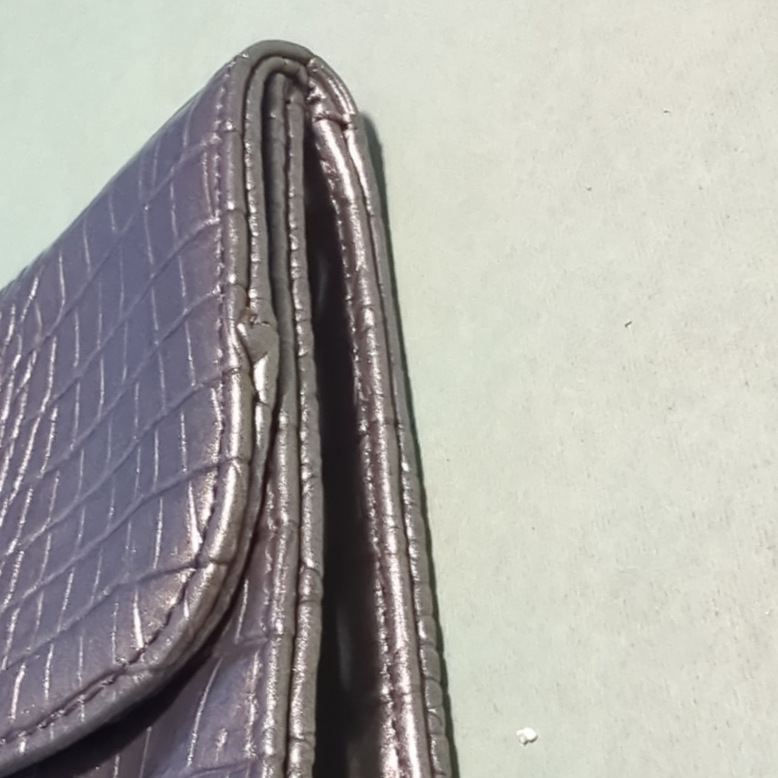 Nine West Metallic Silver Croc Embossed Clutch Top Handle Magnetic, Lined