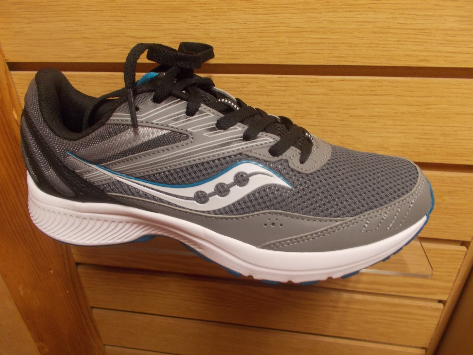 SAUCONY MEN’S MEDIUM COHESION 15 RUNNING OR WALKING SHOES CHARCOAL S20701-17