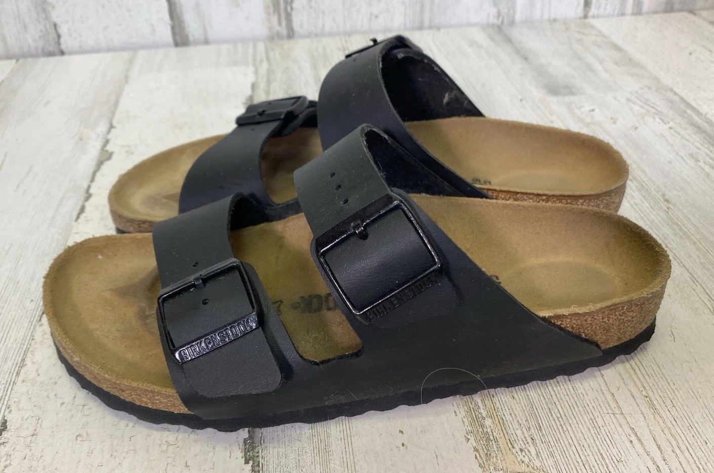Birkenstock Arizona Black Two Strap Sandals Sz 40 Women 9 Men 7 Medium / Narrow