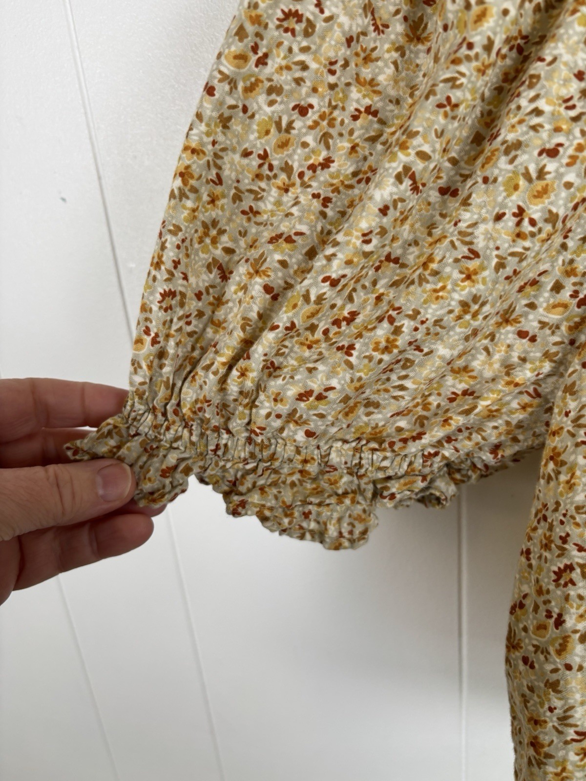 Madewell Size Medium Floral Puff Sleeve Crop Top Smocked Earthtones Green Brown