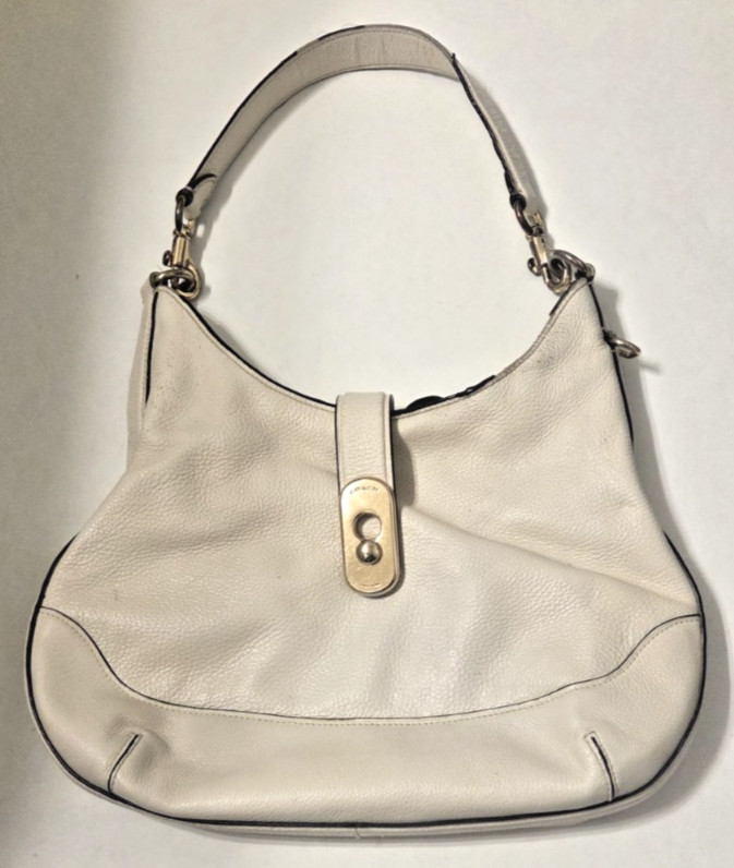 VTG COACH Amber Hobo F48635 Off White Pebbled Leather Shoulder Bag Made in Burma