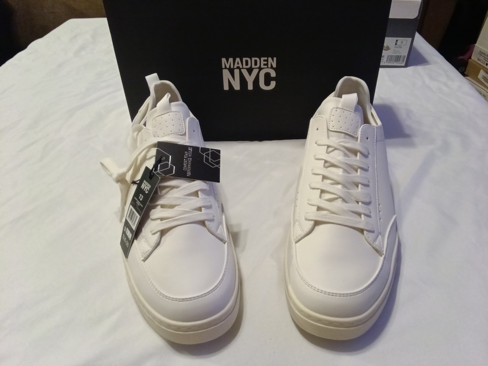 Madden NYC Markk Men’s Low Top Lace Up Sneakers White Comfort Foam Insole