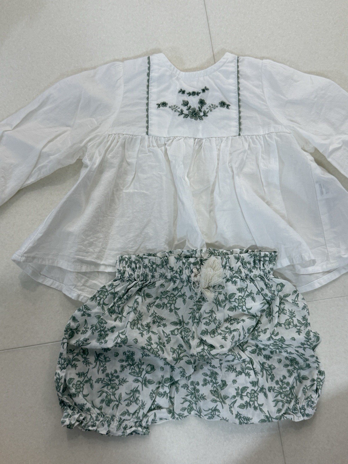 Baby Outfit Set 18M Embroidered Top & Bottom