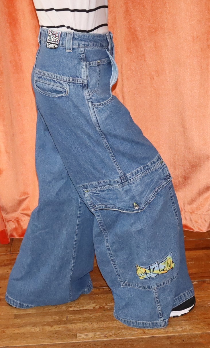 JNCO “GirlyStuff” Lishuz Vintage Jeans Size 7 #1253 – 36″ Leg Opening EXRARE