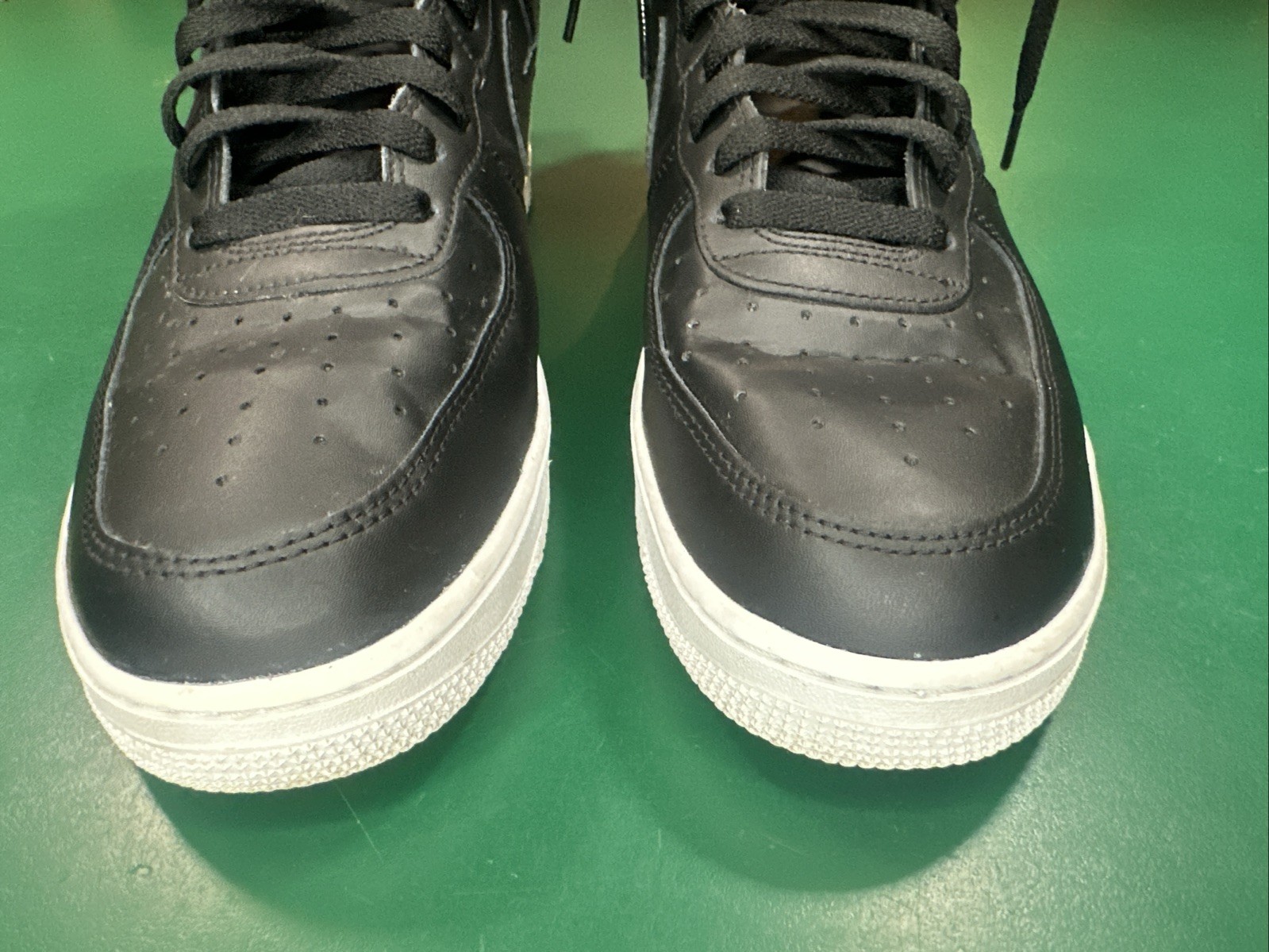 M Size 11 – Nike Air Force 1 High ‘07 Black/Black-White 315121 050 *Used* W/ BOX