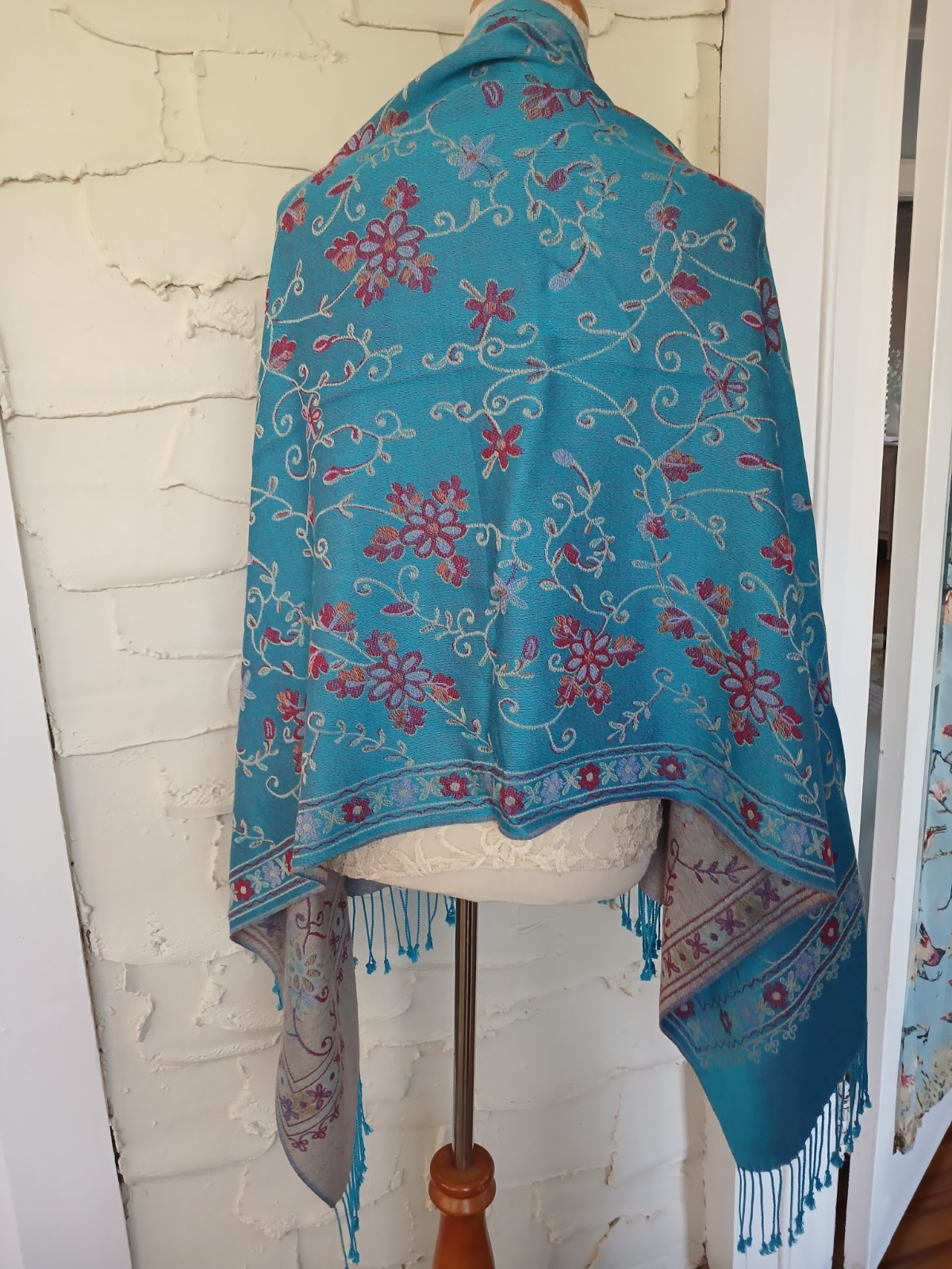 Pashmina Scarf Wrap Shawl Blue Gold Metallic Floral Print 27×64 Inches Fringe