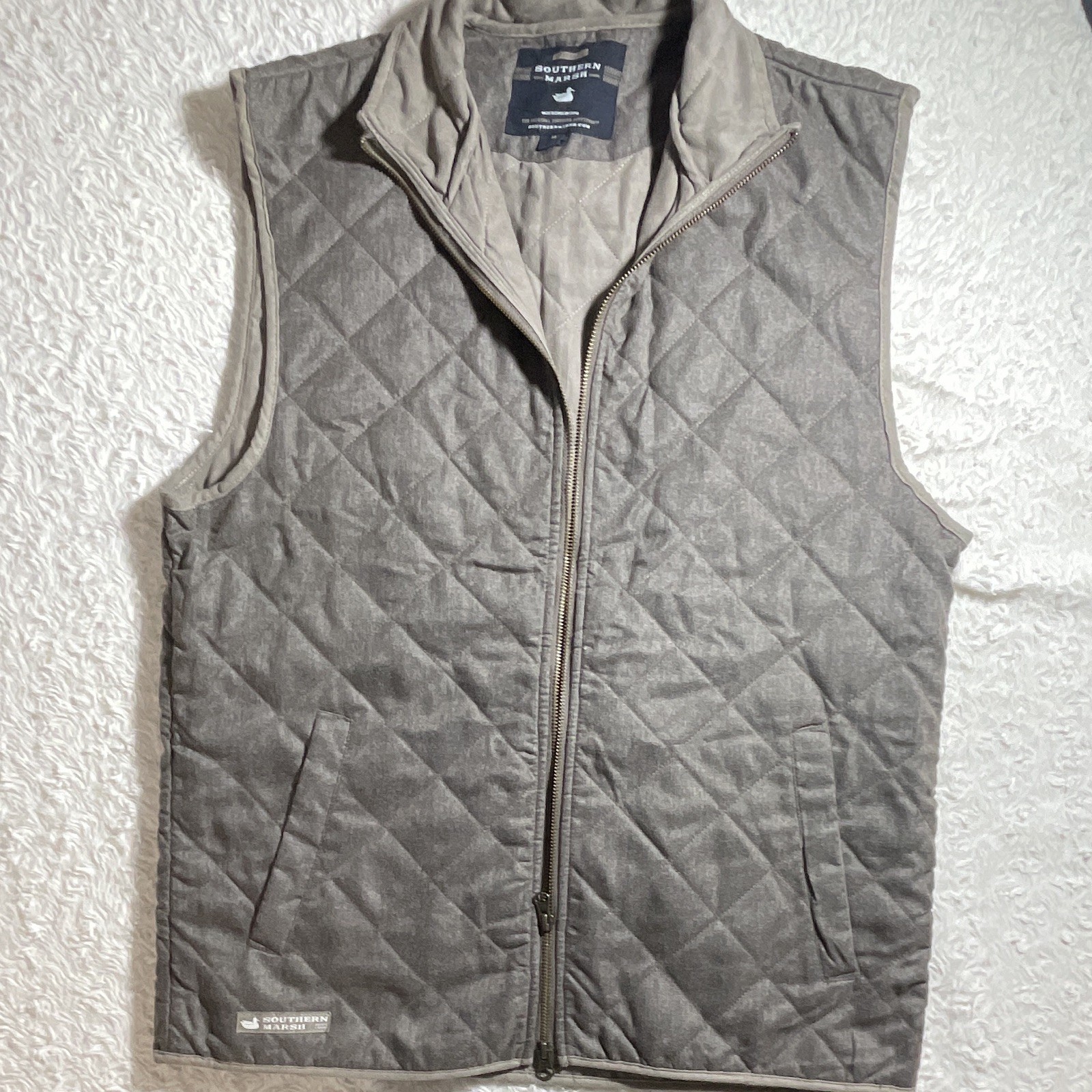 Southern Marsh Men’s Gray Quilted Full Zip Vest Stand-Up Collar Pockets M