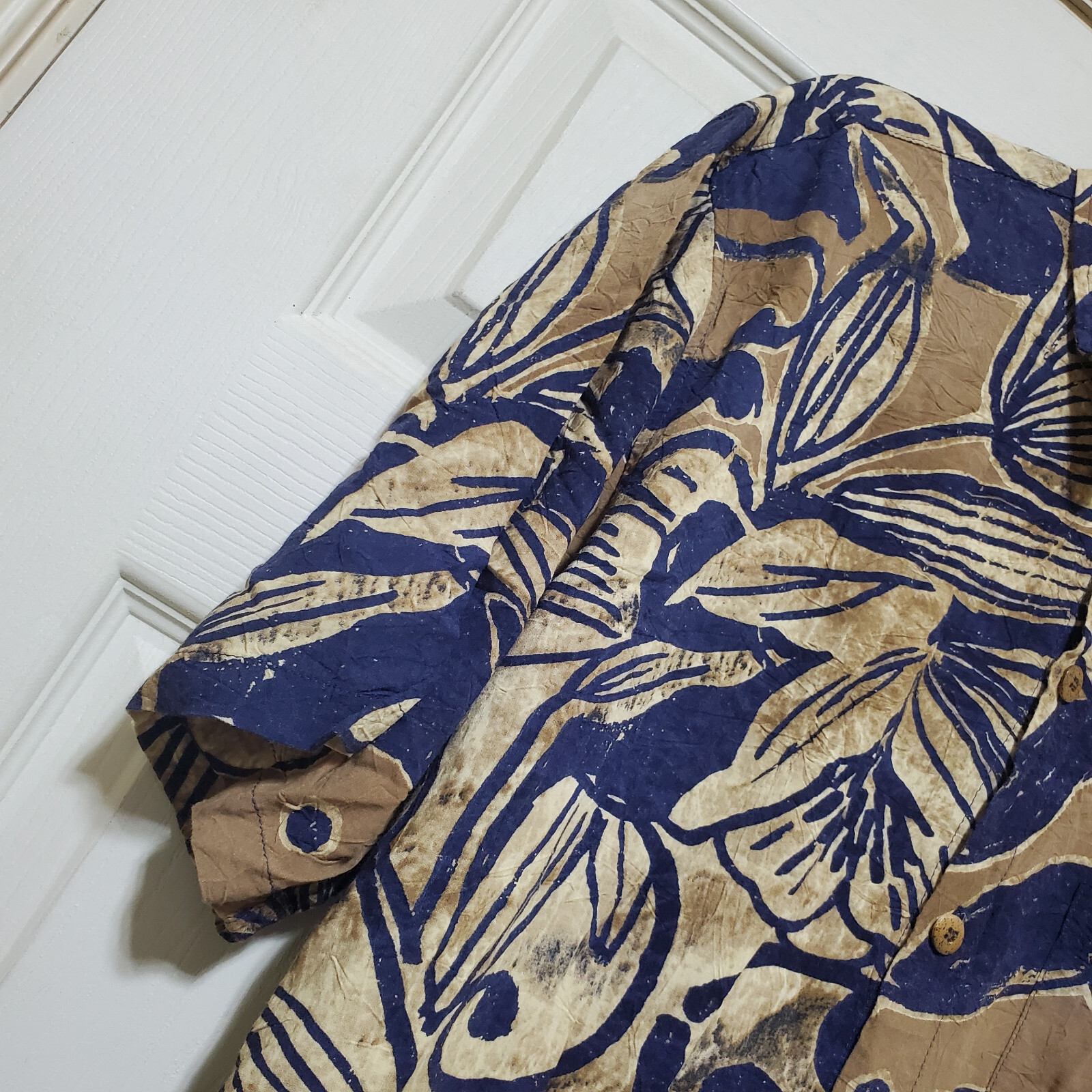 Jams World Shirt Men XL run Small Brown Blue Floral Hawaiian Lily Abstract Light