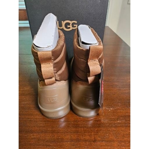 UGG Classic Mini Regenerate Boots Men 8 Women 9.5 Chestnut Brown 3M Thinsulate