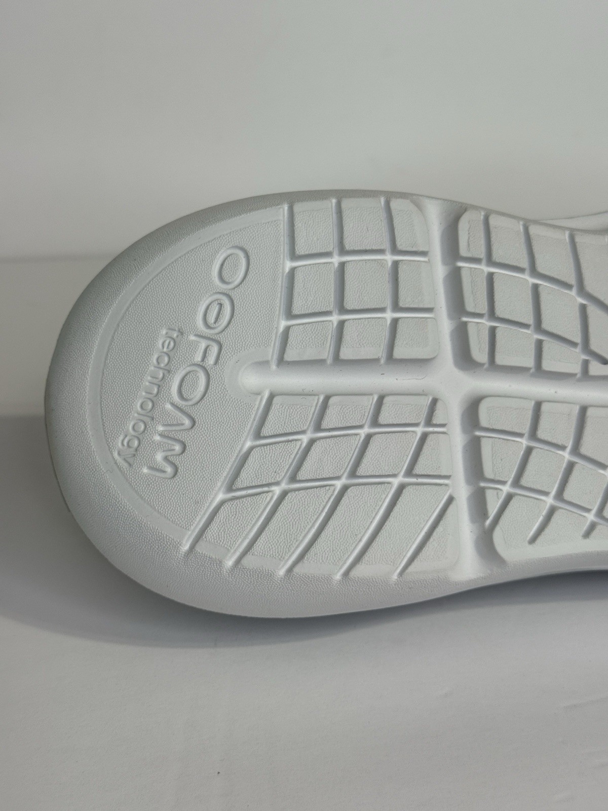 OOFOS OOmy Stride Shoe Men Size 14 Gray Glacier NIB