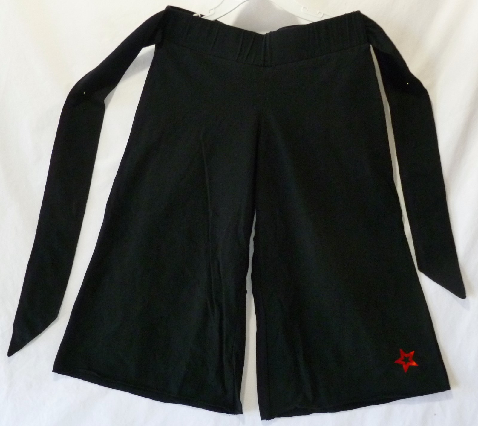 Gauchos Cropped Pants Black small (8) by American Girl 95% Cotton 5% Spandex
