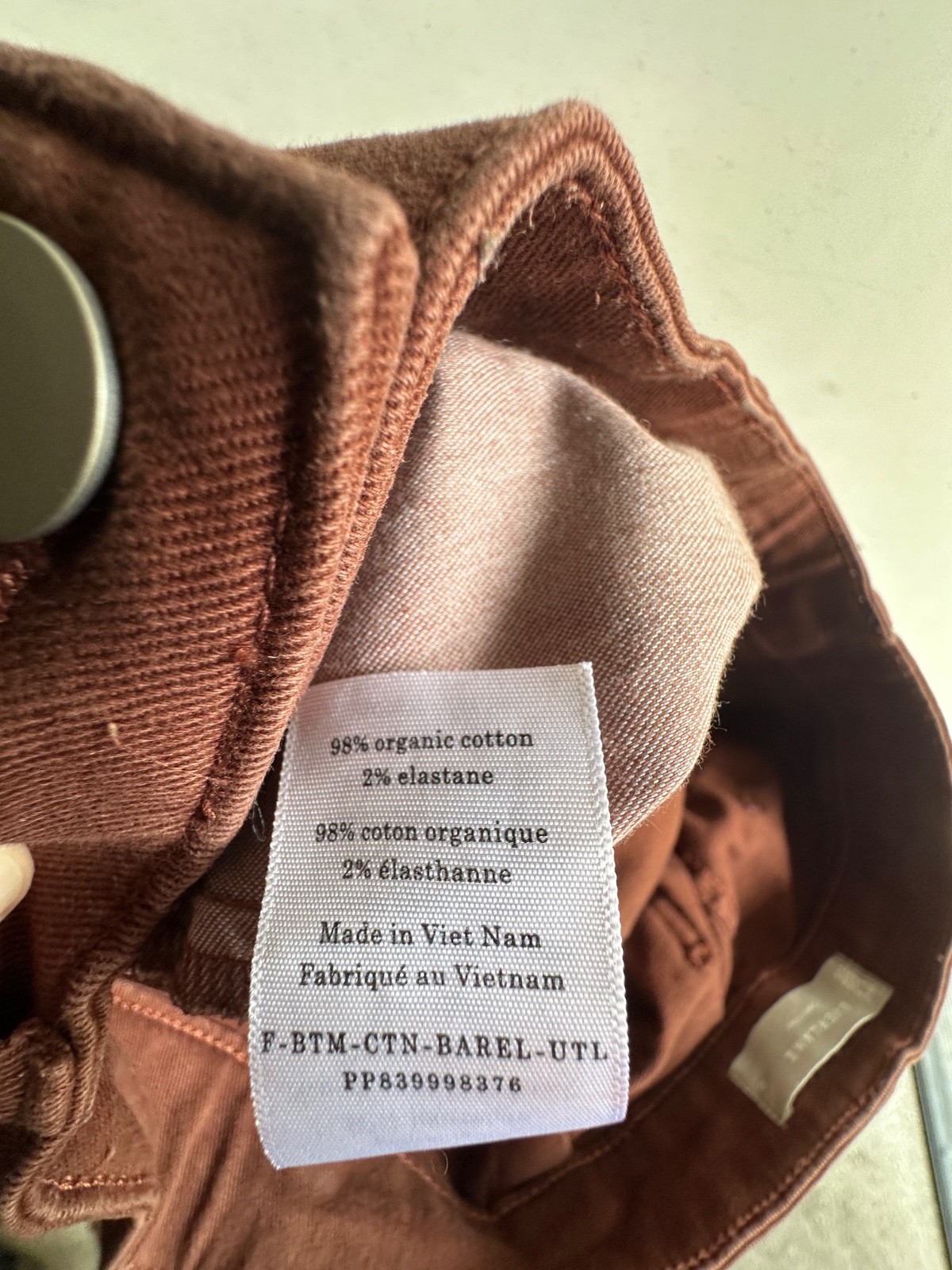 Everlane The Utility Barrel Pant in Rosewood Size 8