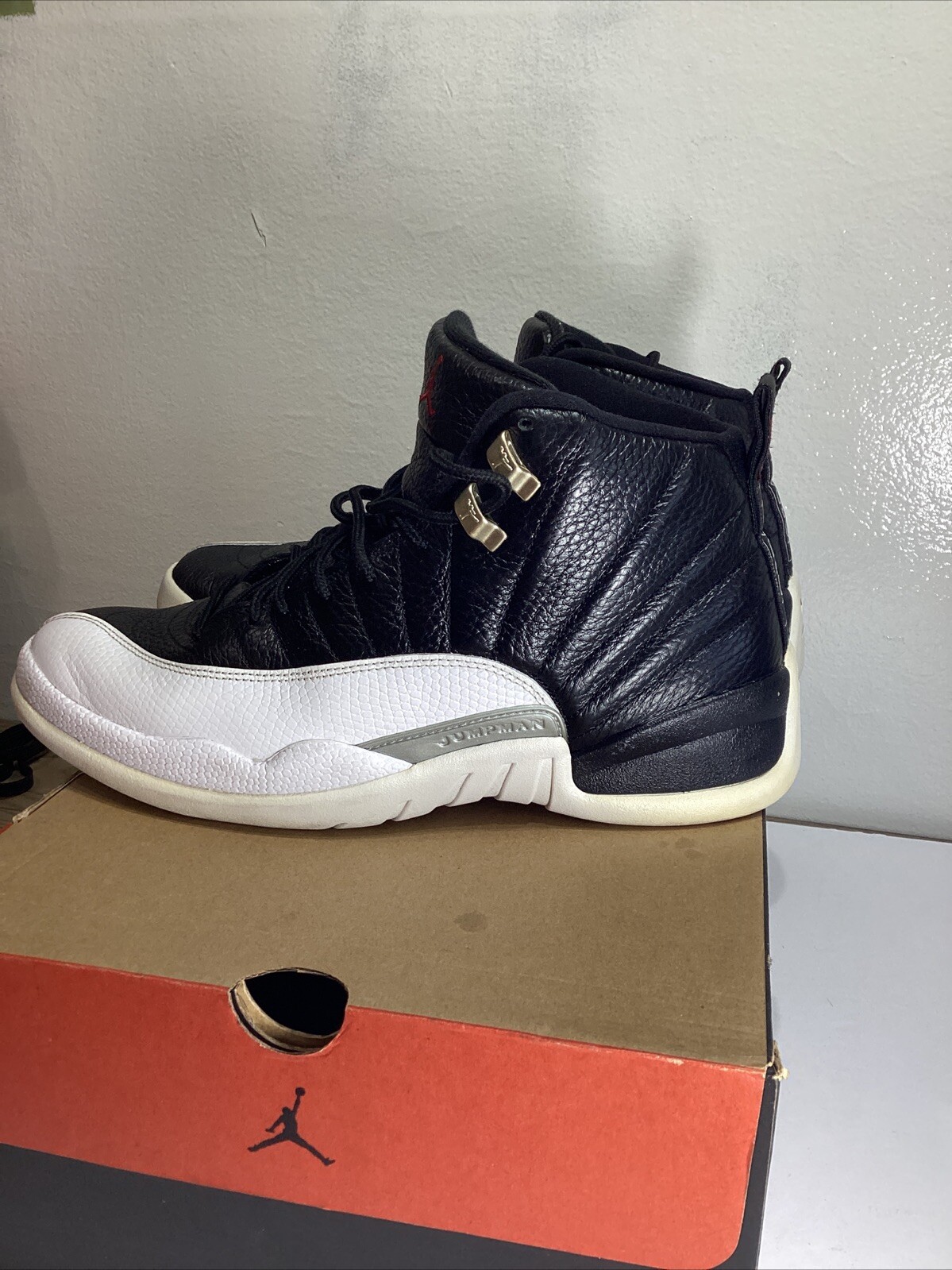 Air Jordan 12 Retro “PLAYOFF” 2022 – Size 10- ct8013 006 (12373-1)