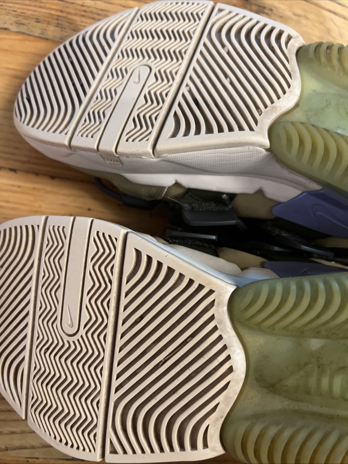 Nike Air Max 270 Bowfin Khaki Olive Black Orange US 7 Men EUR 40 Trail AQ8764