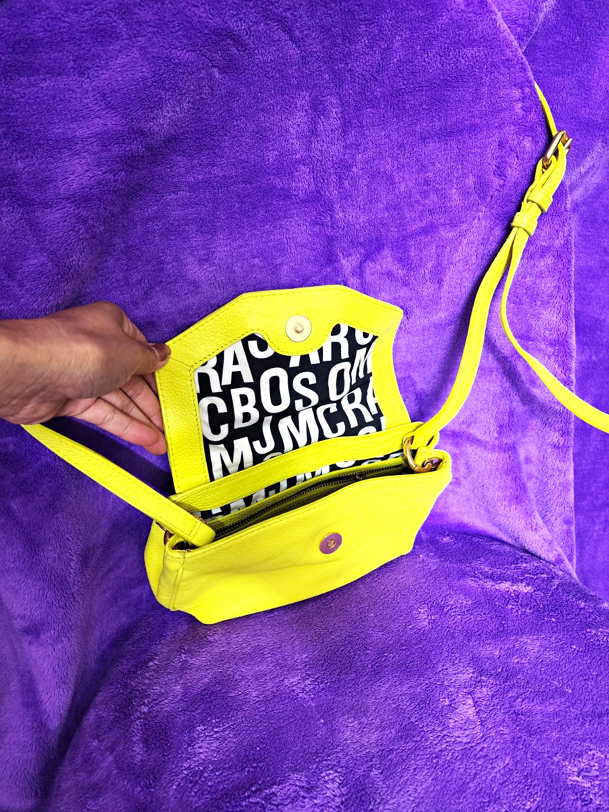 Women’s Small Yellow Crossbody Bag Adjustable Detachable Strap Magnetic Flap Zip