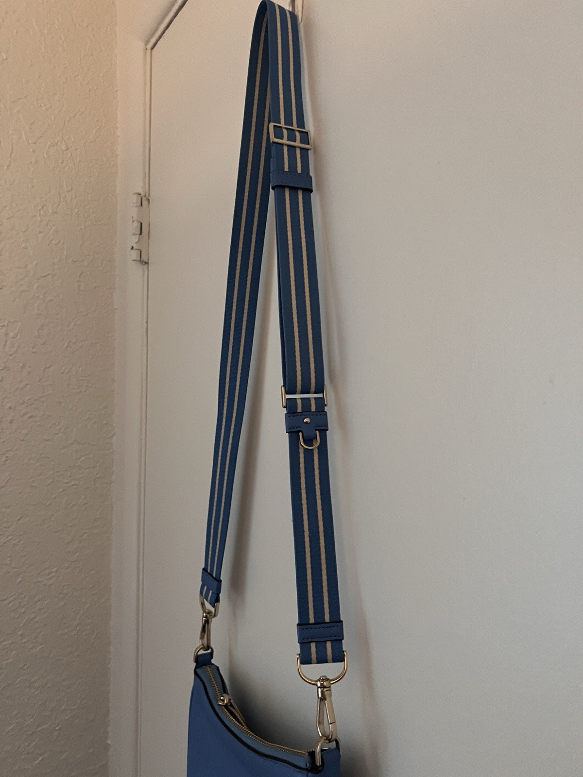 Kate Spade New York Blue Pebbled Small Crossbody Zip Bag Gold Hardware Strap