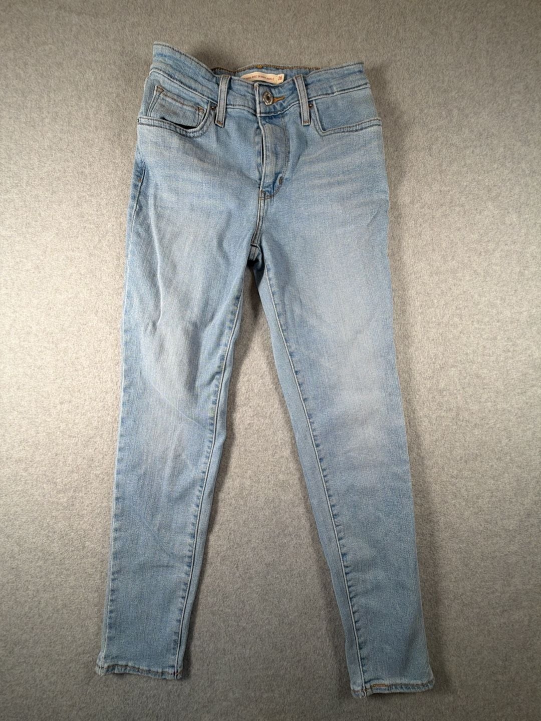 Levi’s 721 High Rise Skinny Ankle Jeans Size 26